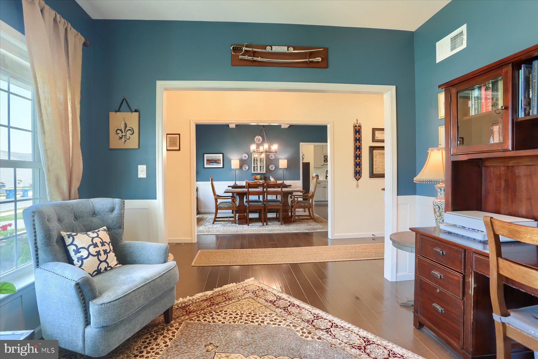 MOUNTAIN VIEW ESTATES - Residential