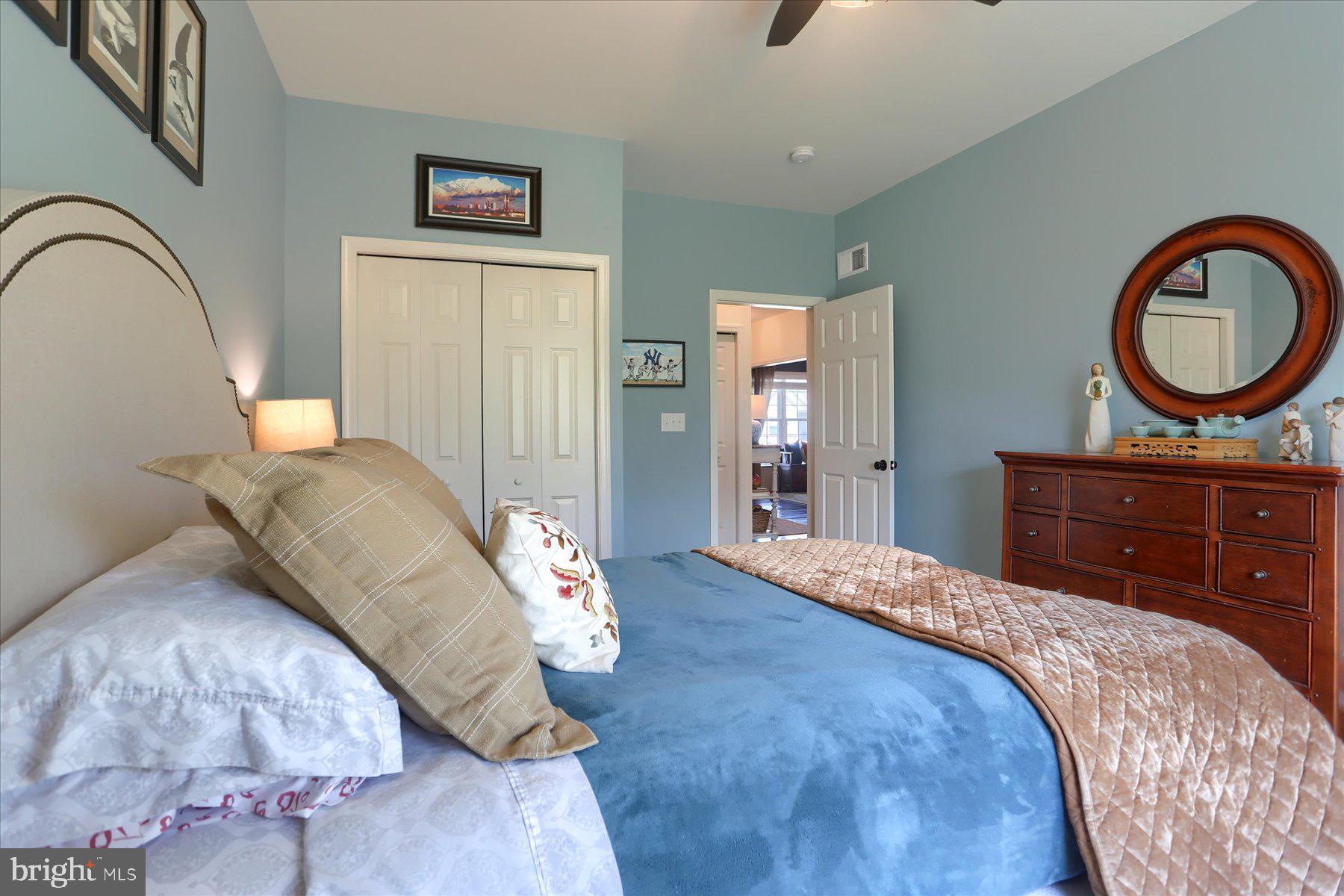 MOUNTAIN VIEW ESTATES - Residential