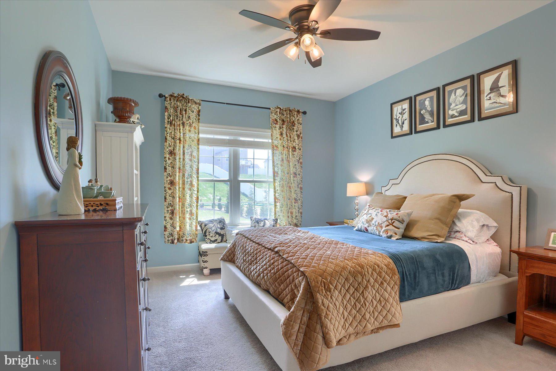 MOUNTAIN VIEW ESTATES - Residential