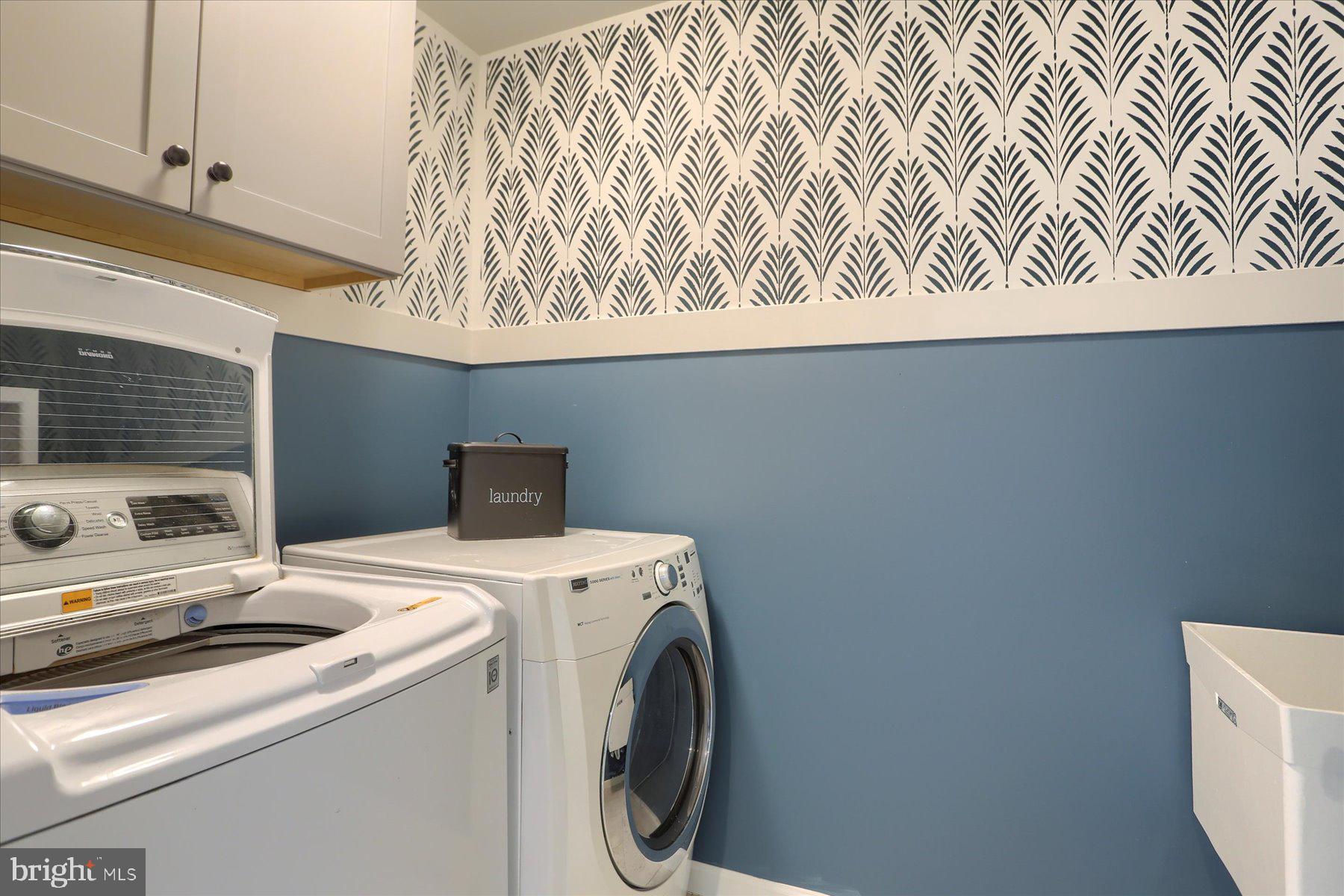 MOUNTAIN VIEW ESTATES - Residential