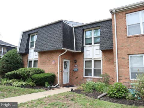 Condo For Sale - 2045 Harbour Drive<br/> PALMYRA, NJ 08065