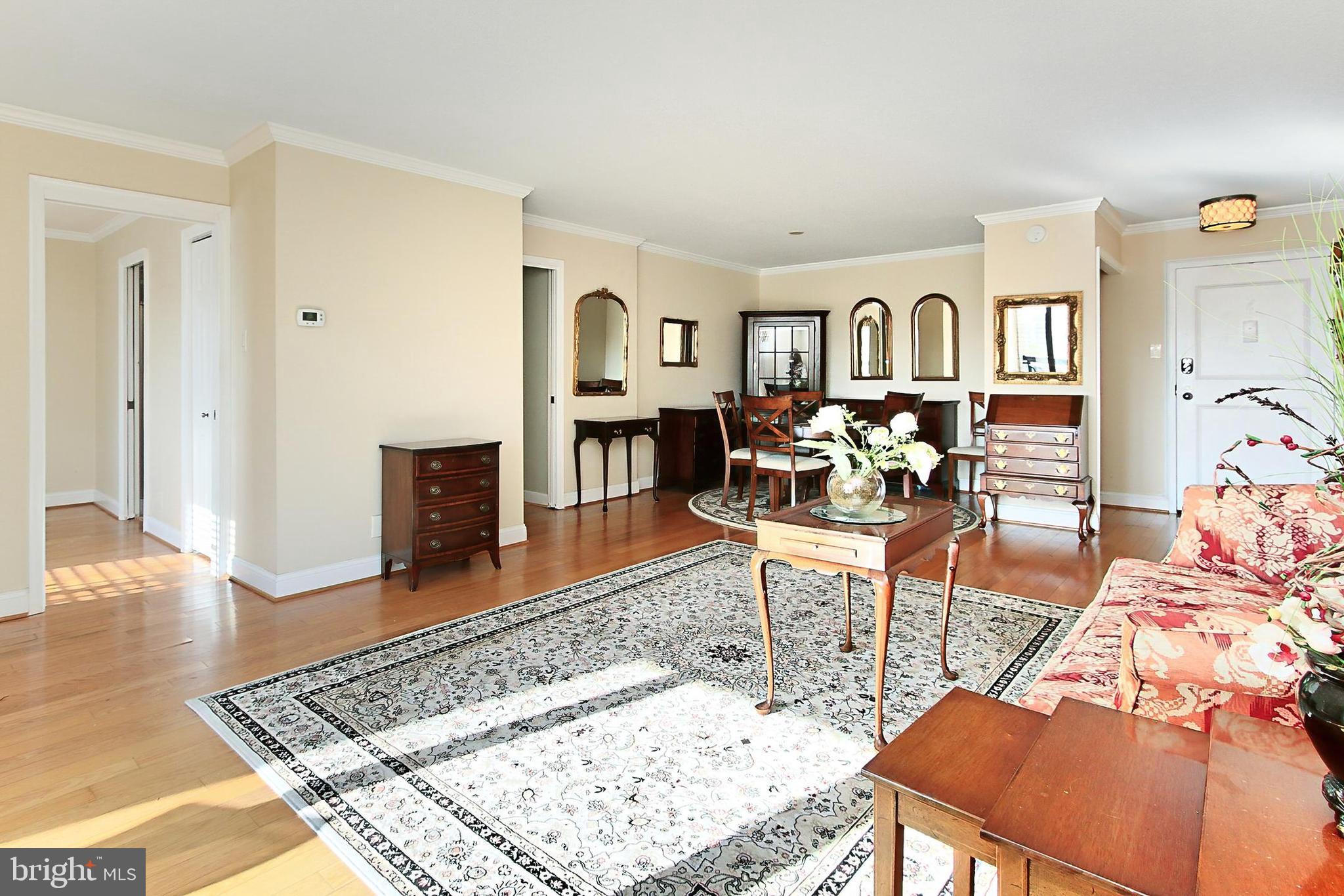 WATERGATE AT LANDMARK - Residential