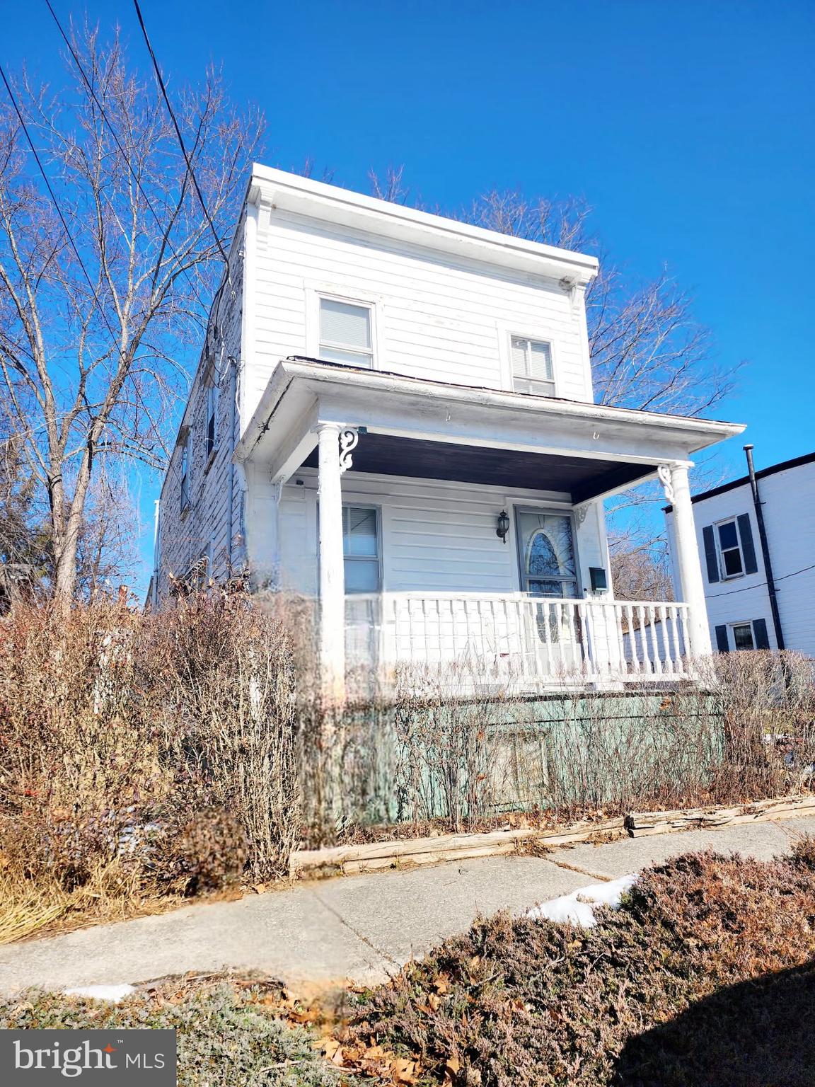 NORTH END - Residential