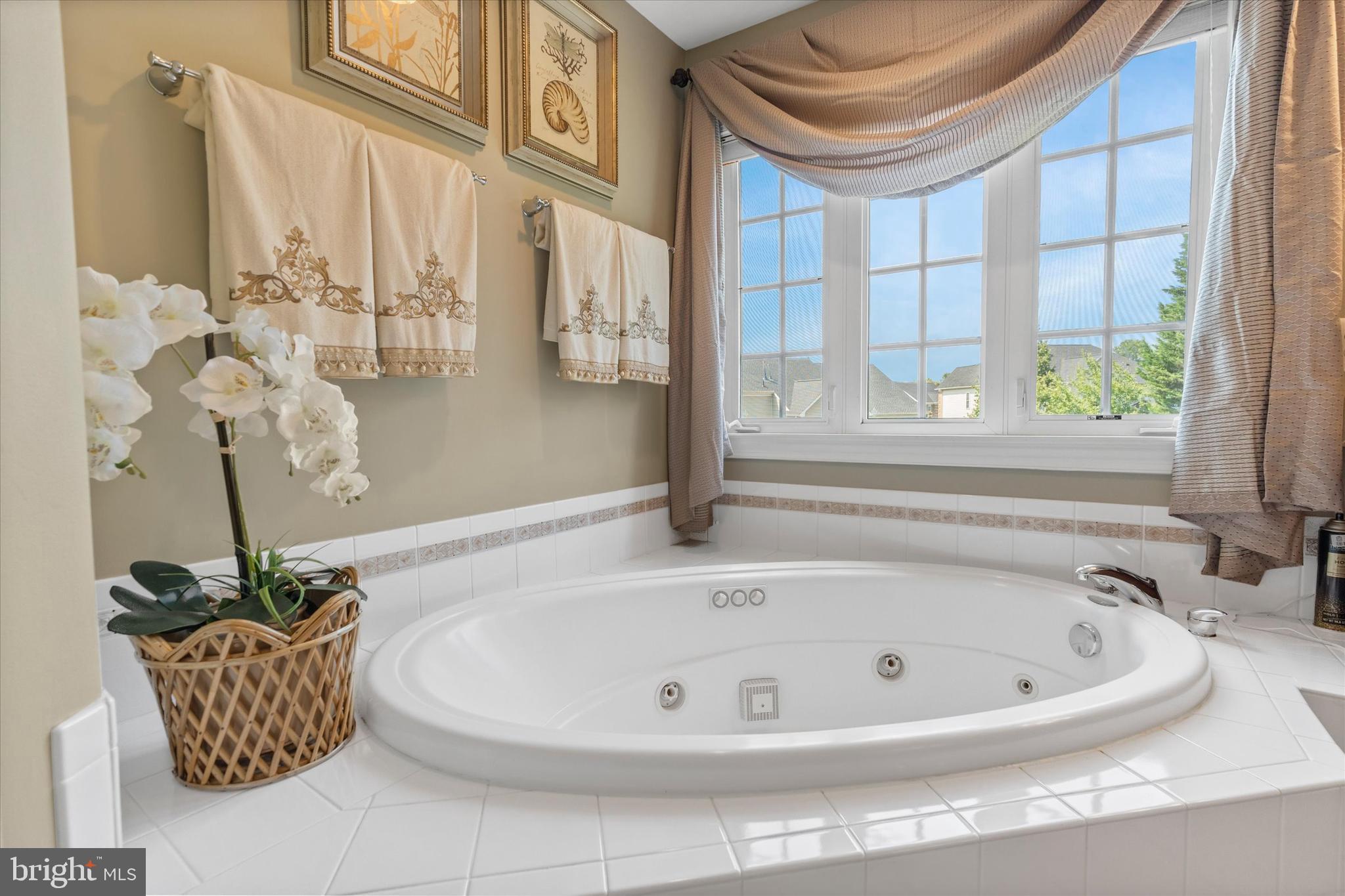 TATTERSALL - Residential