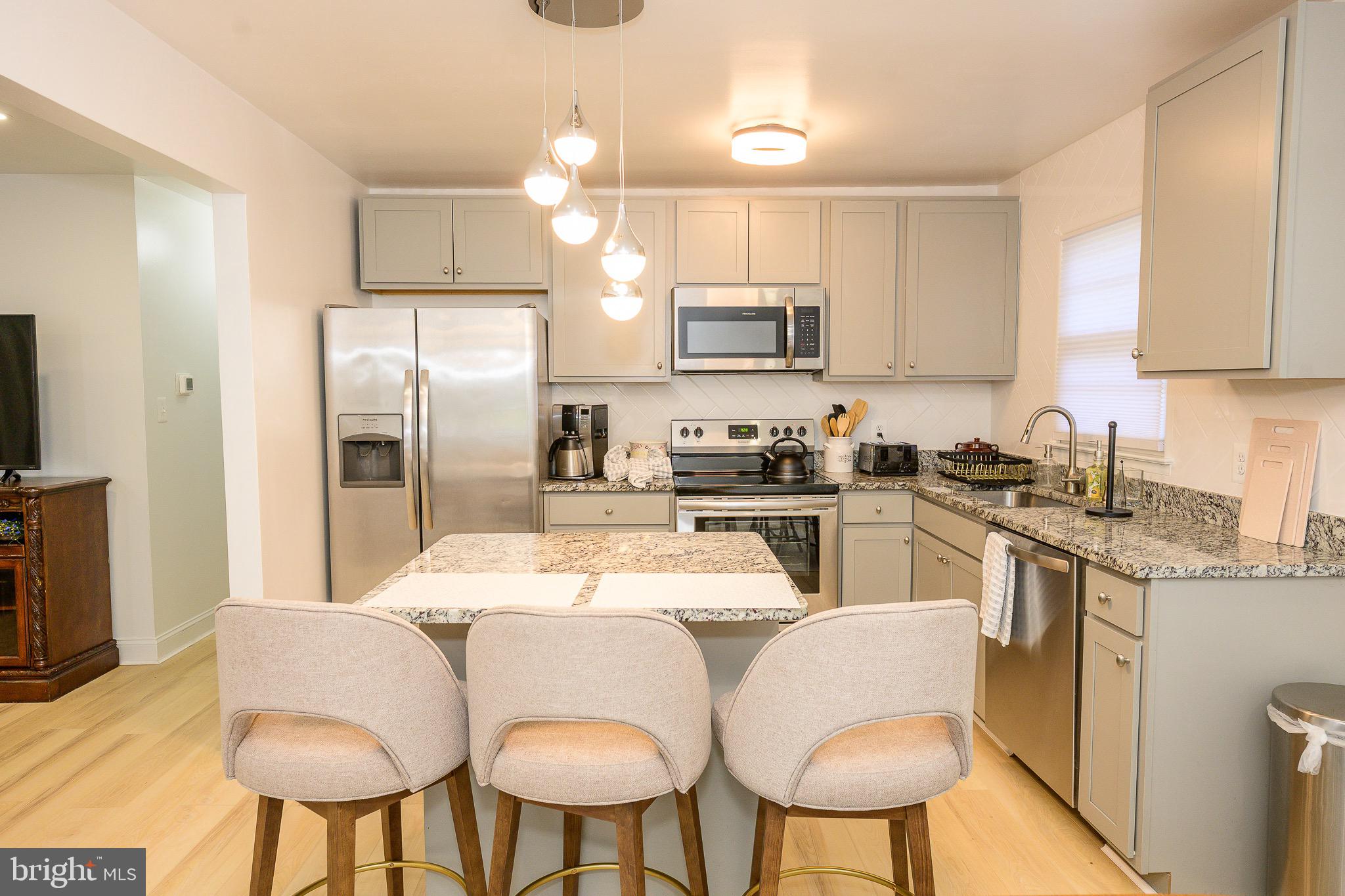 EASTPORT - Residential