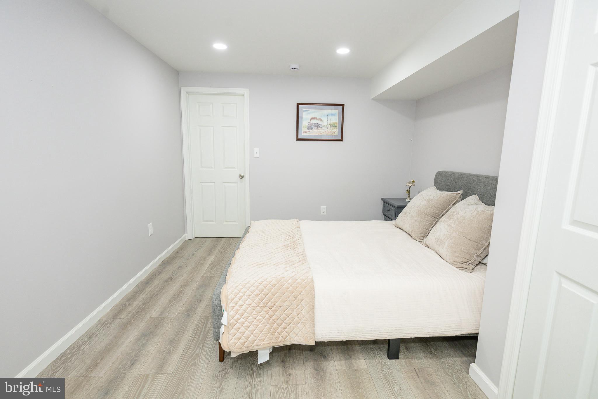 EASTPORT - Residential