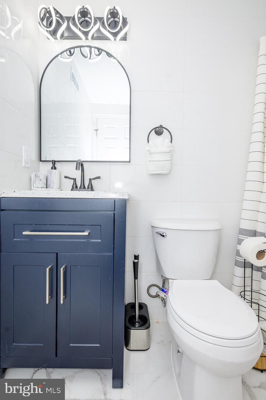 EASTPORT - Residential