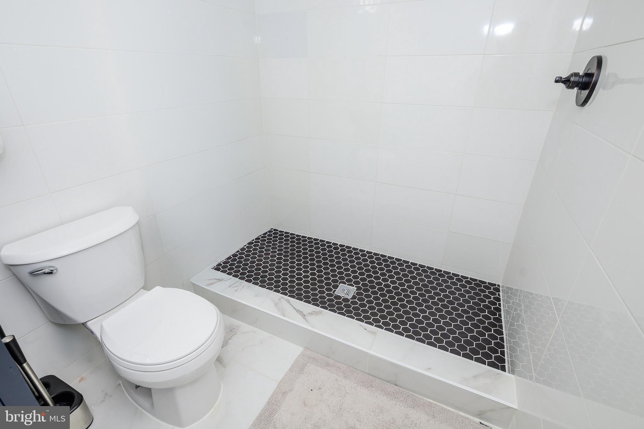 EASTPORT - Residential