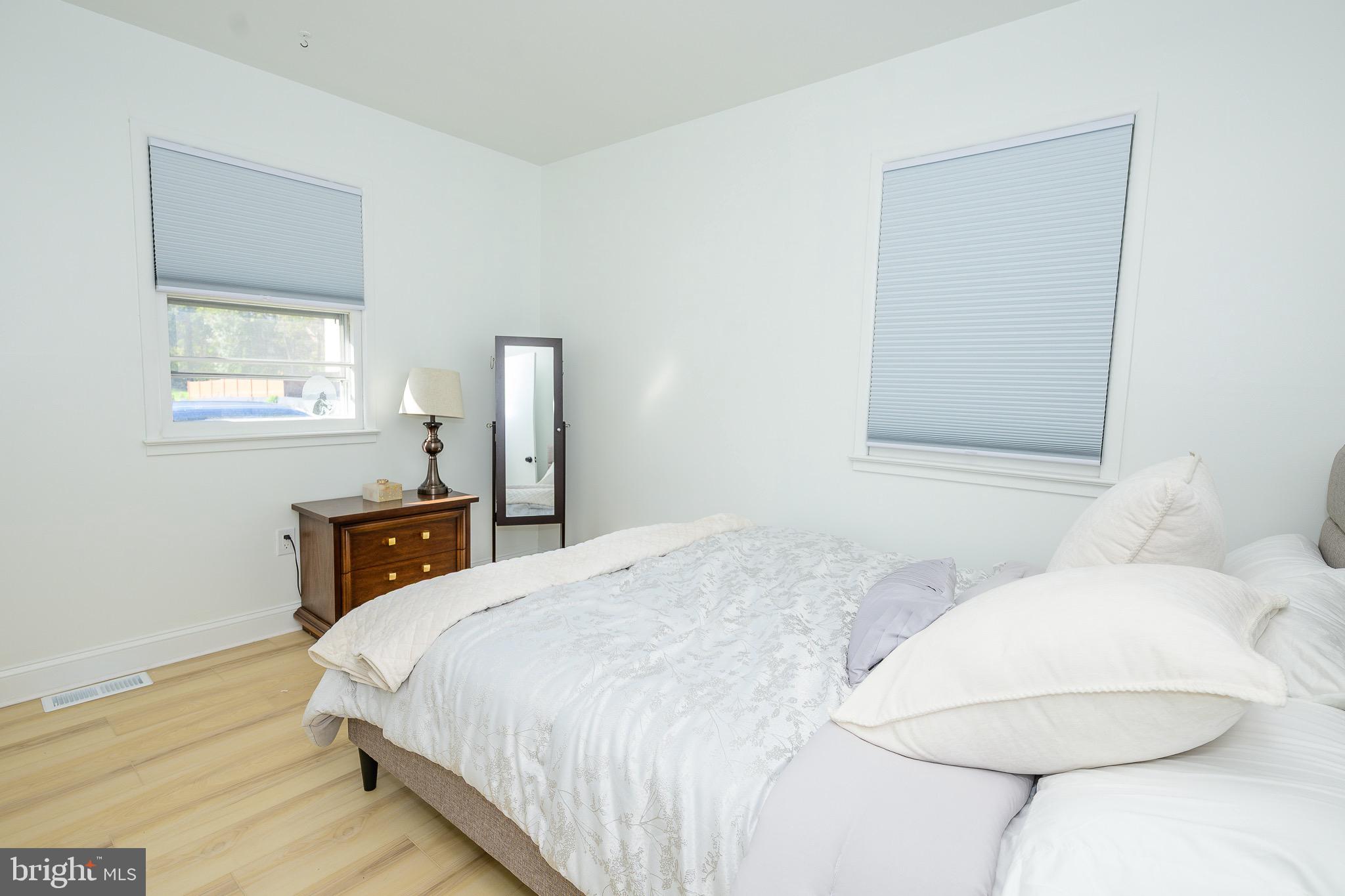 EASTPORT - Residential