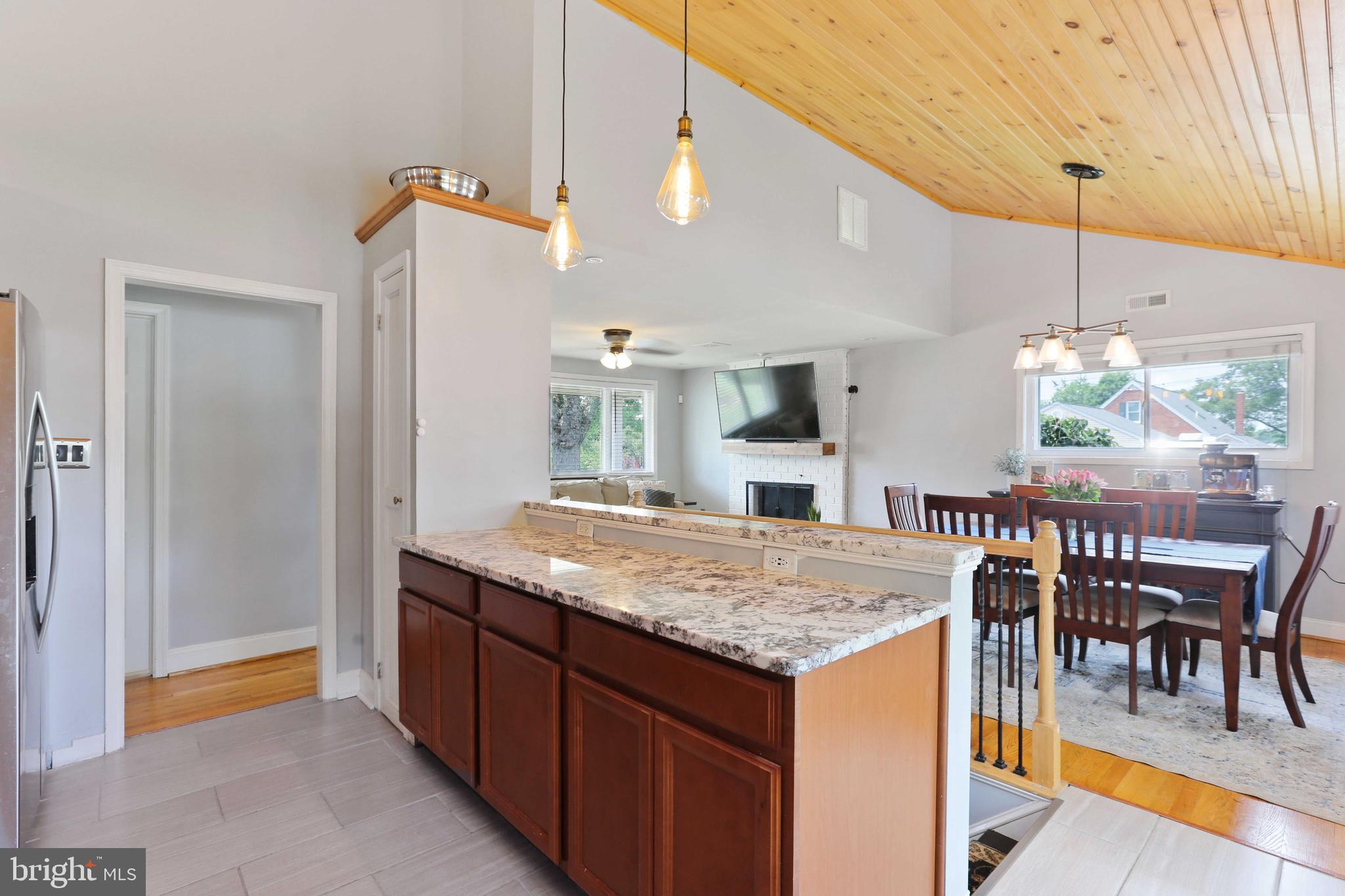 RIVIERA BEACH - Residential