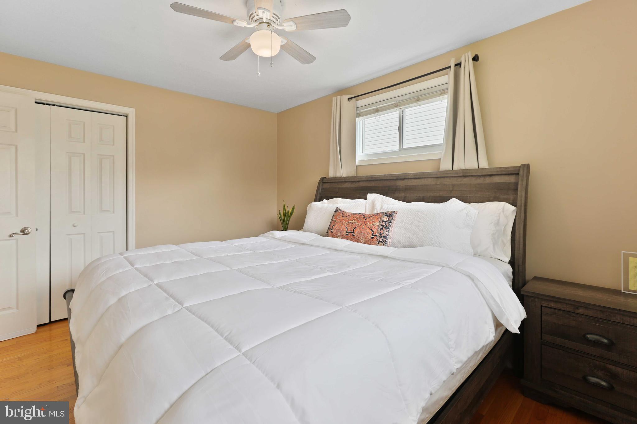 RIVIERA BEACH - Residential