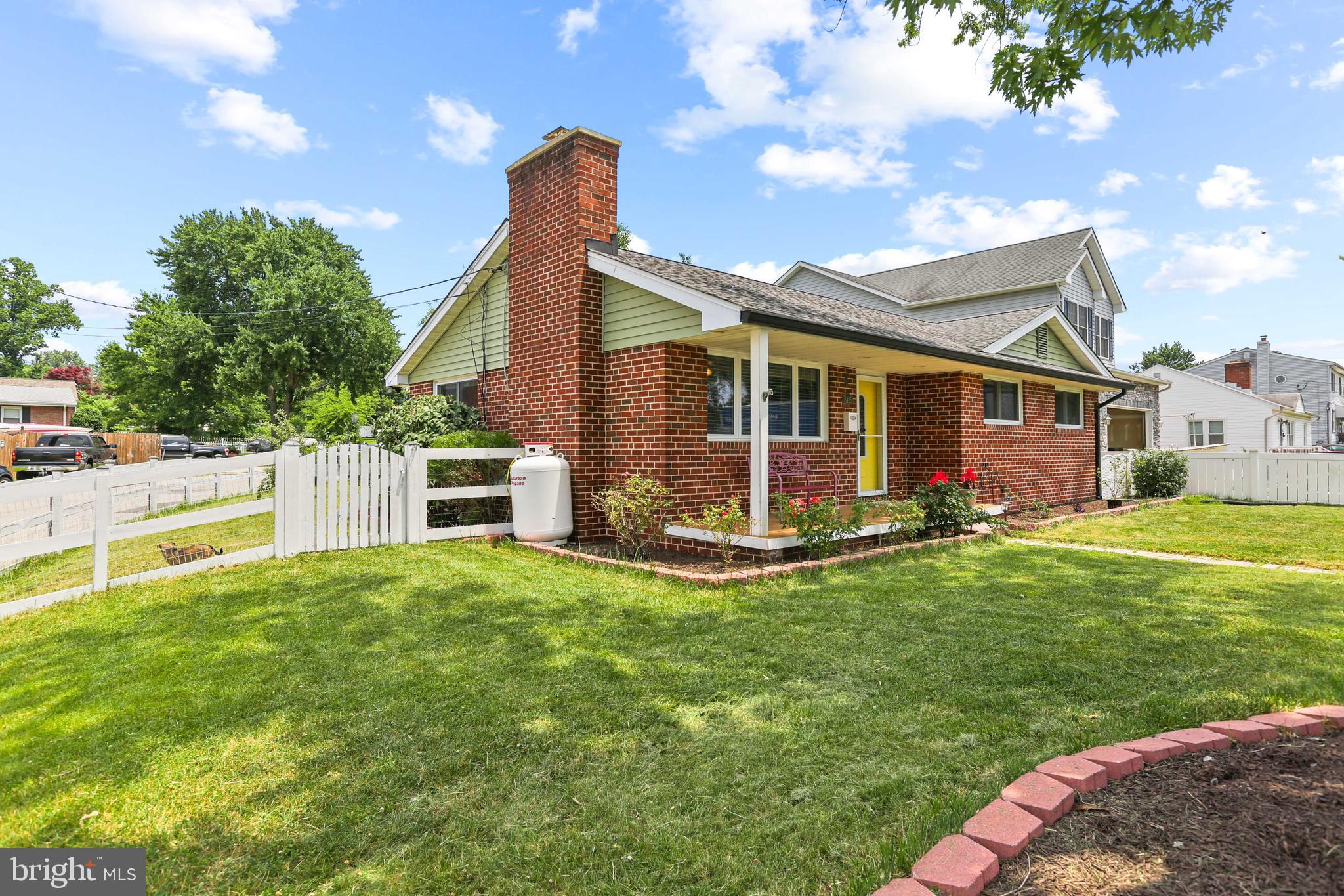 RIVIERA BEACH - Residential