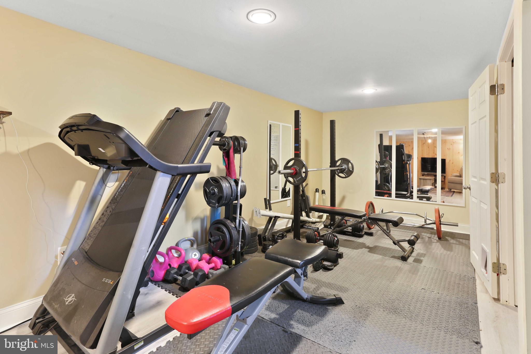 RIVIERA BEACH - Residential