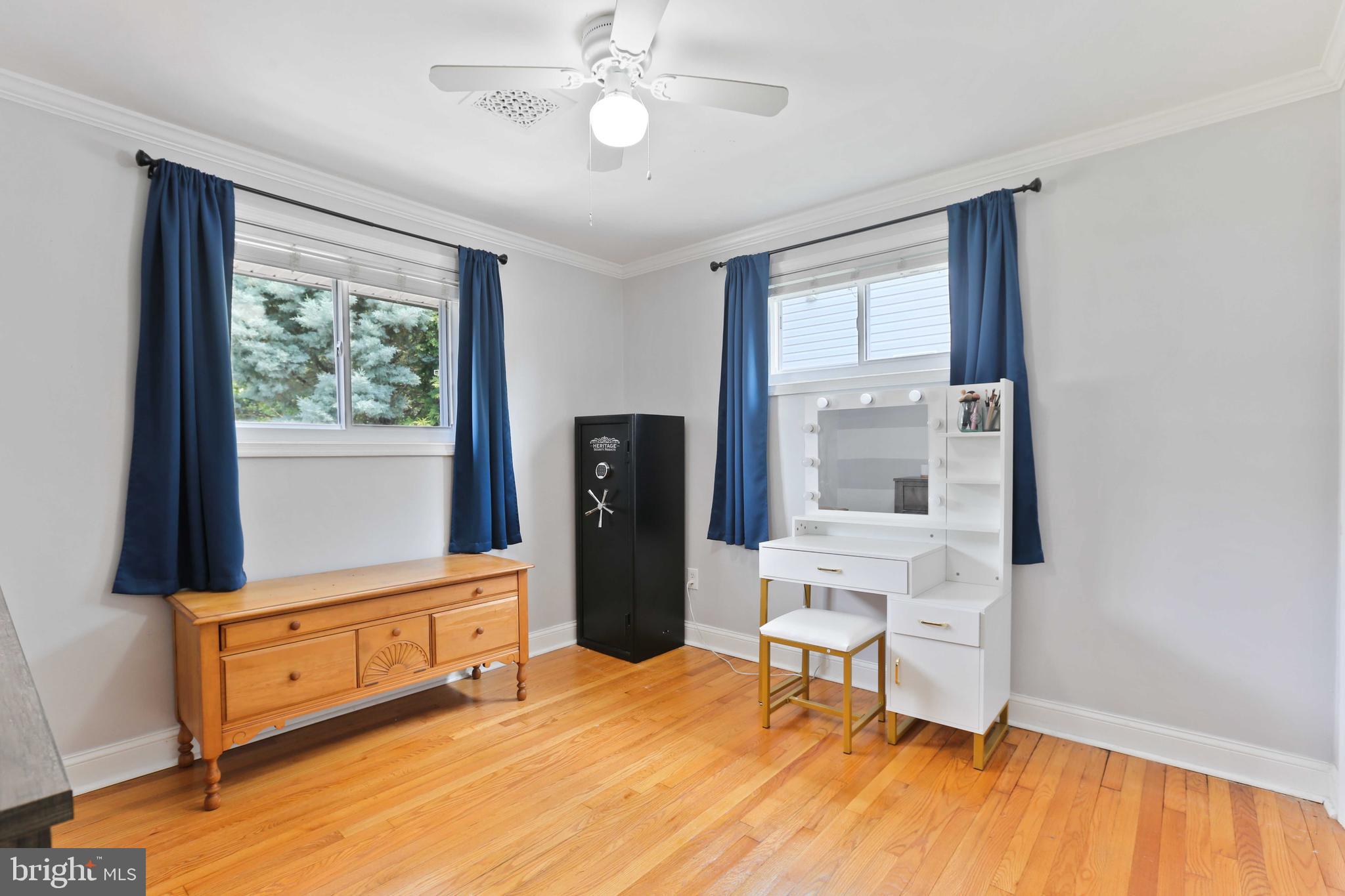 RIVIERA BEACH - Residential