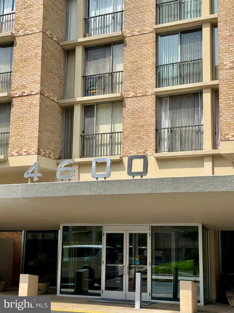 Condo For Sale - 4600 S Four Mile Run Dr #631<br/> Arlington County, ARLINGTON, VA 22204