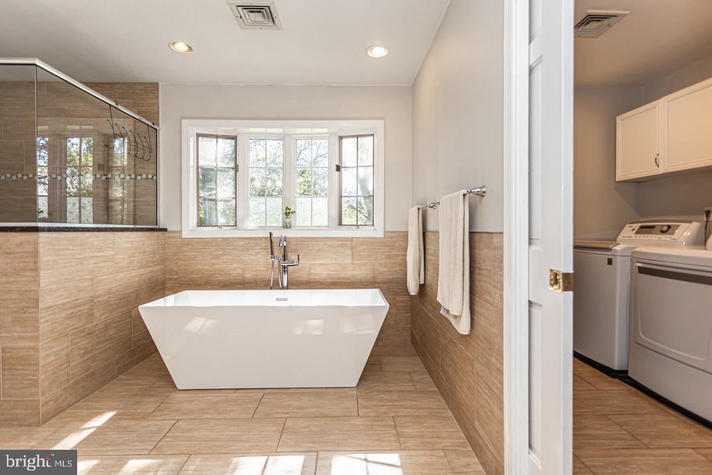 SYCAMORE FARM - Residential