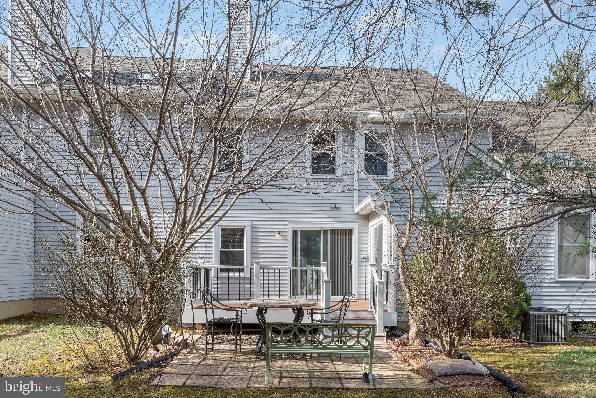 MONTGOMERY GREENE - Residential