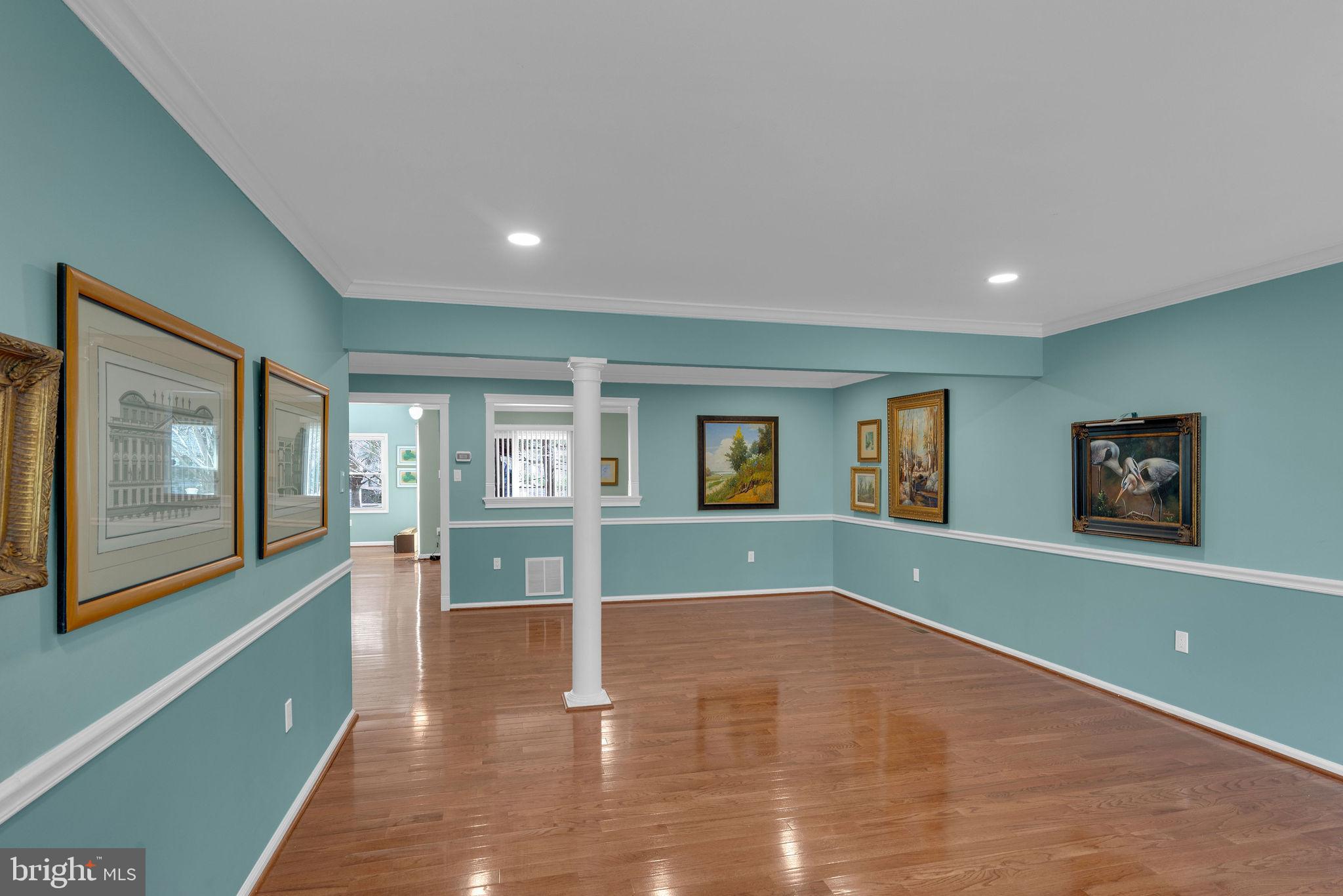 MONTGOMERY GREENE - Residential