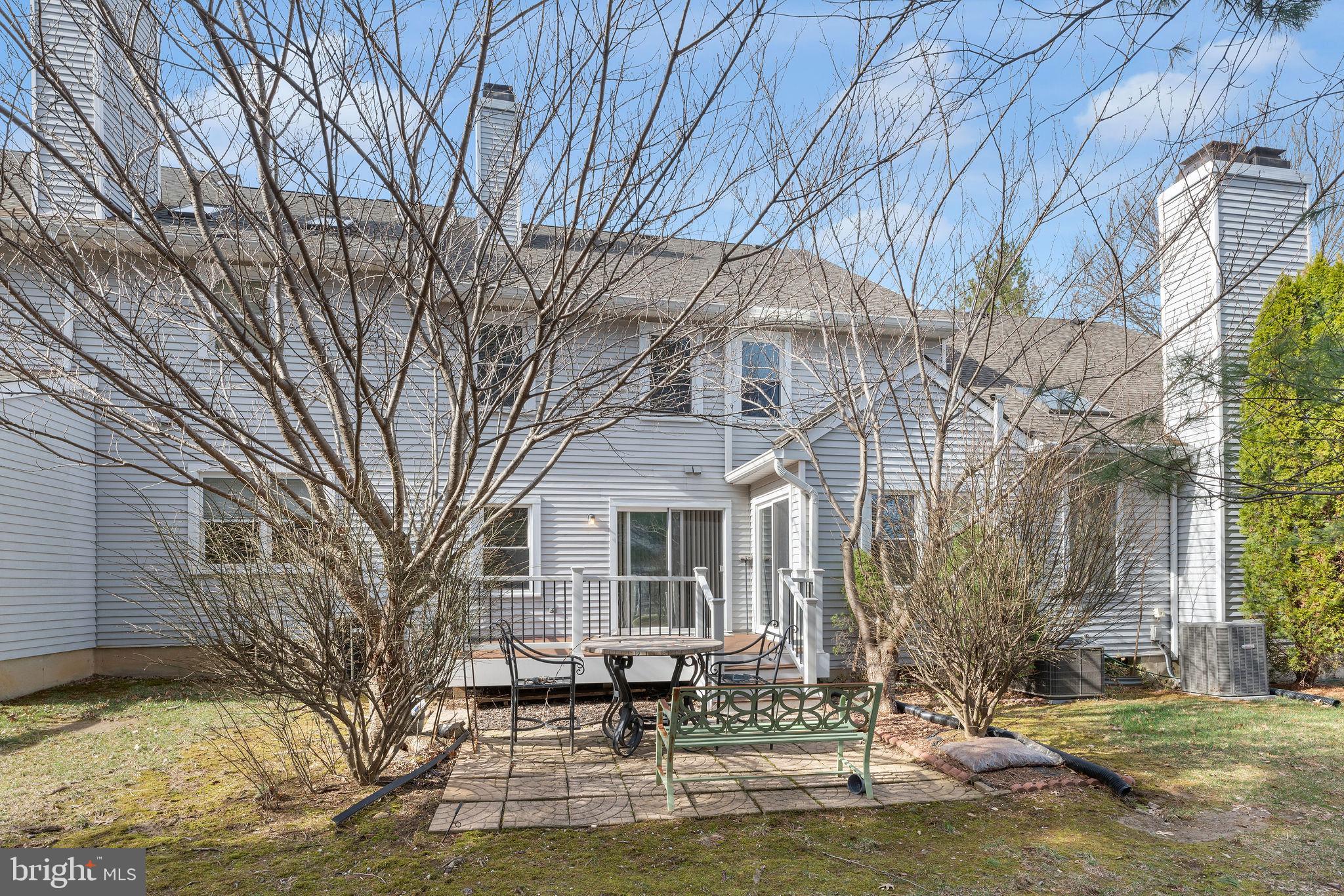 MONTGOMERY GREENE - Residential