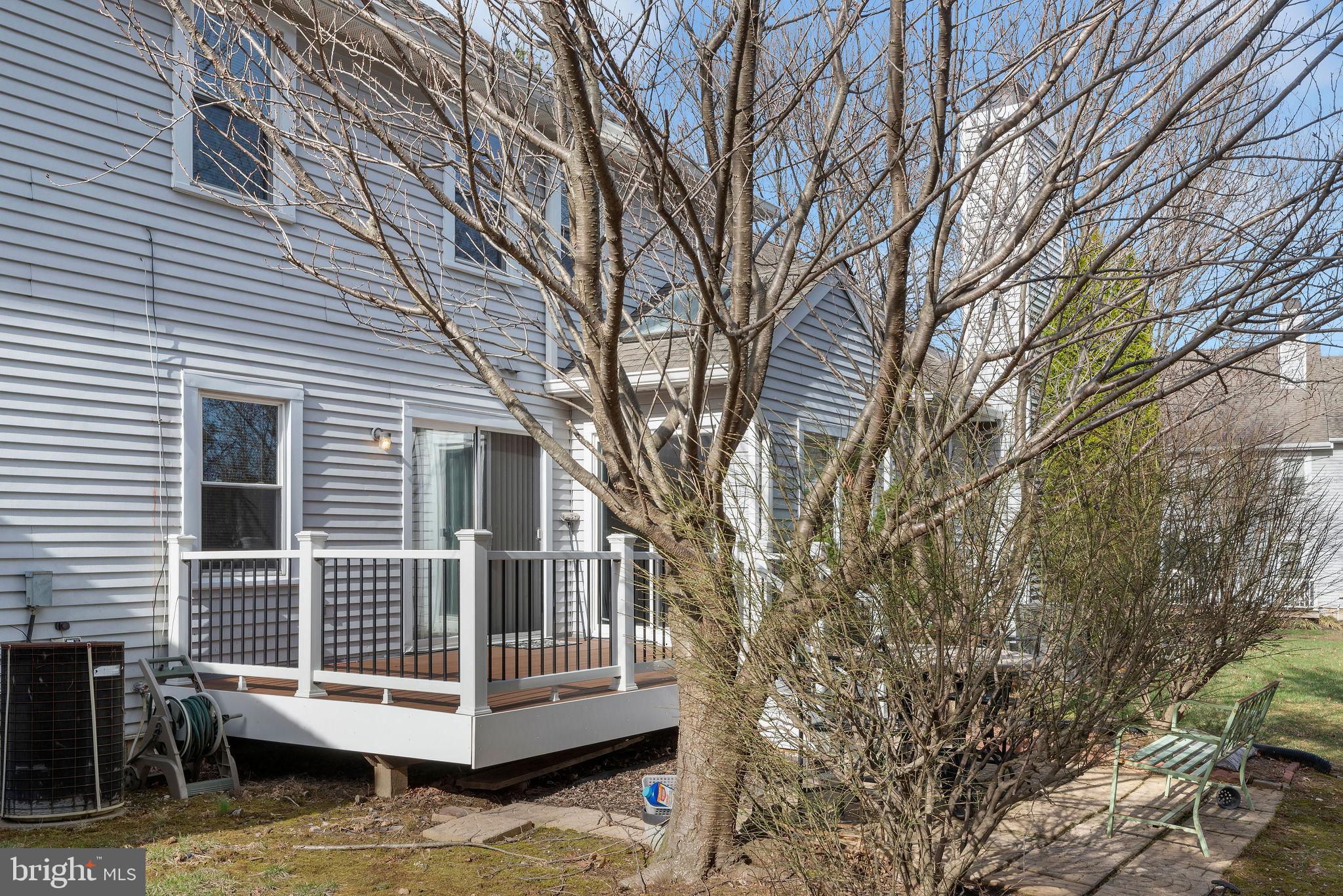 MONTGOMERY GREENE - Residential