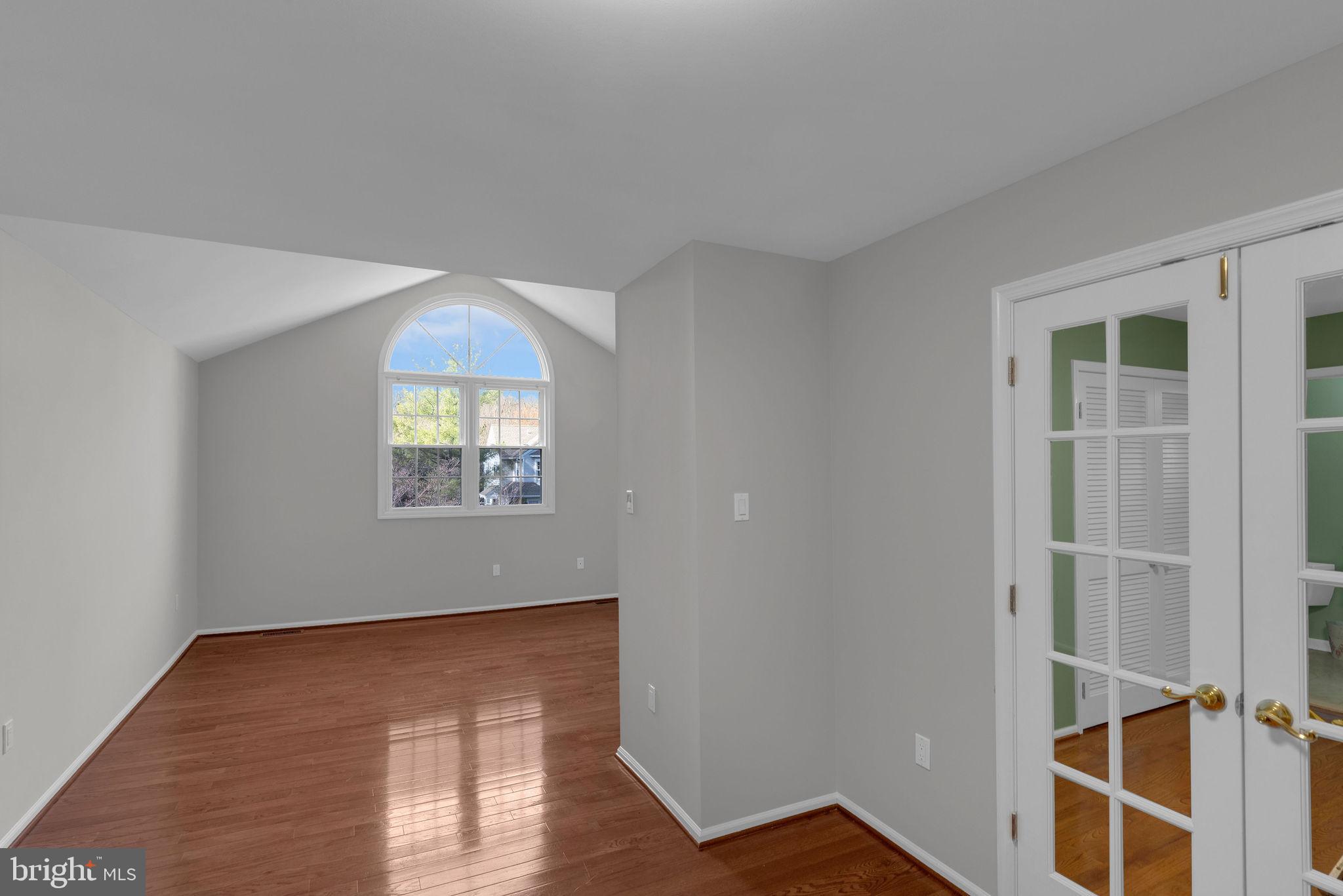 MONTGOMERY GREENE - Residential