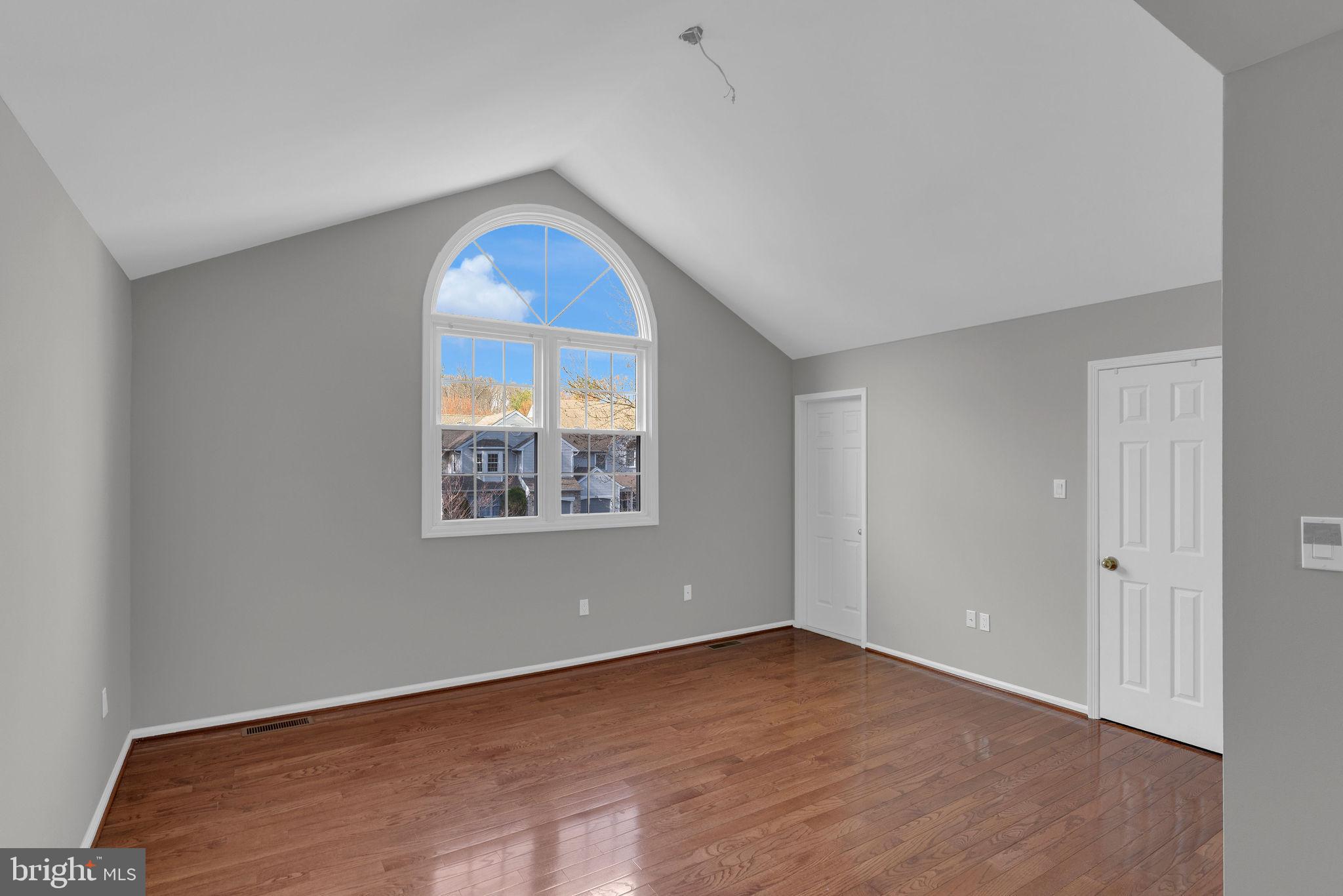 MONTGOMERY GREENE - Residential