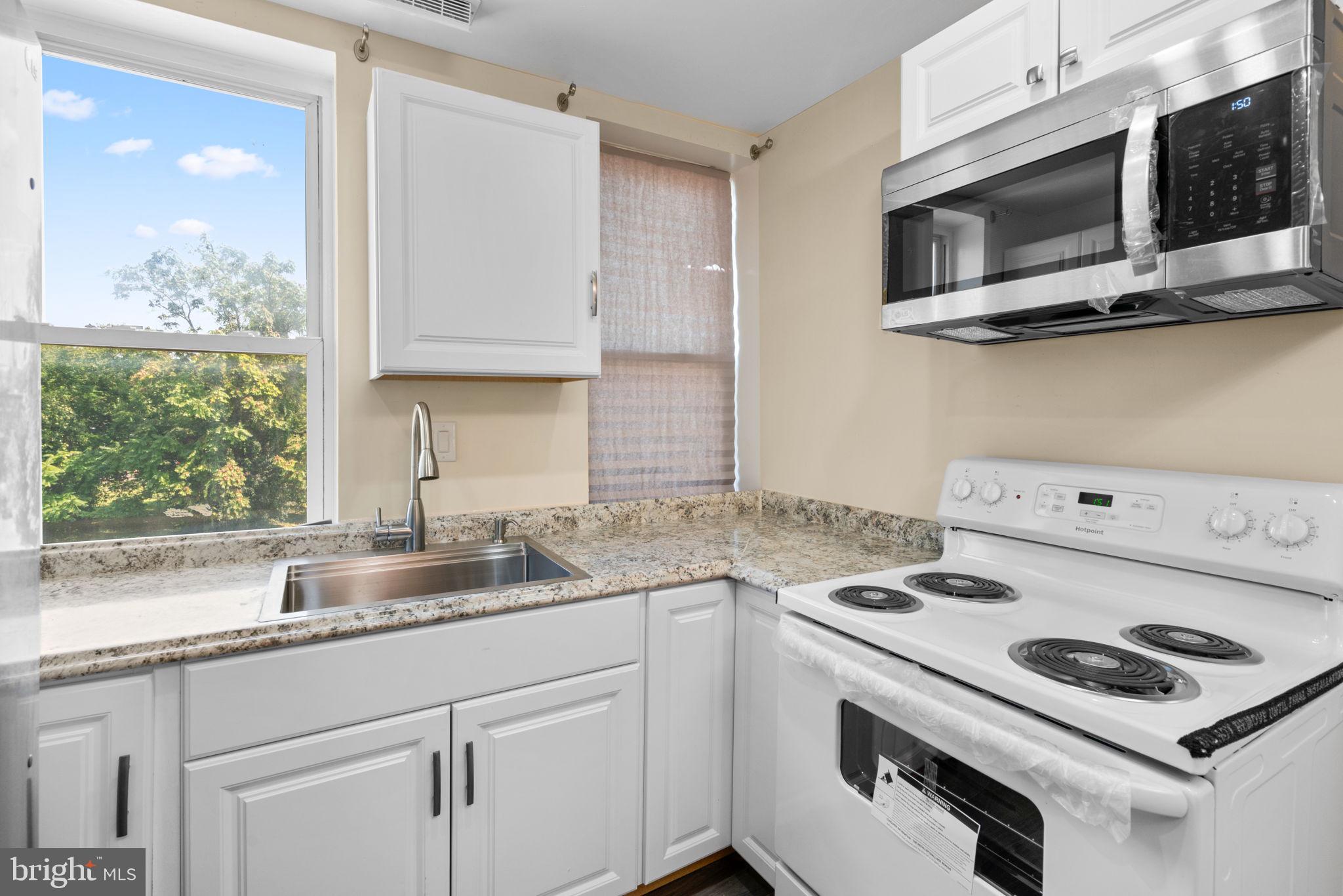 CENTRAL PARK HEIGHTS - Residential Lease