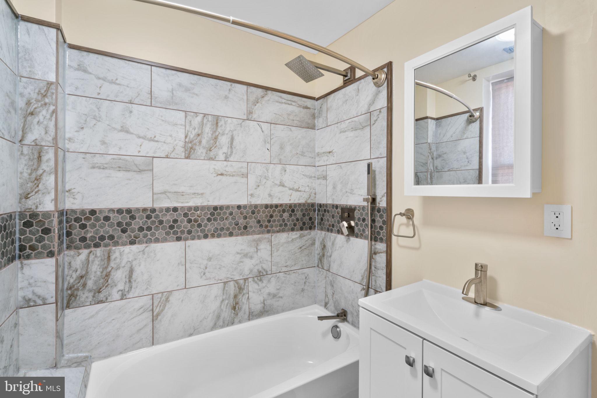 CENTRAL PARK HEIGHTS - Residential Lease