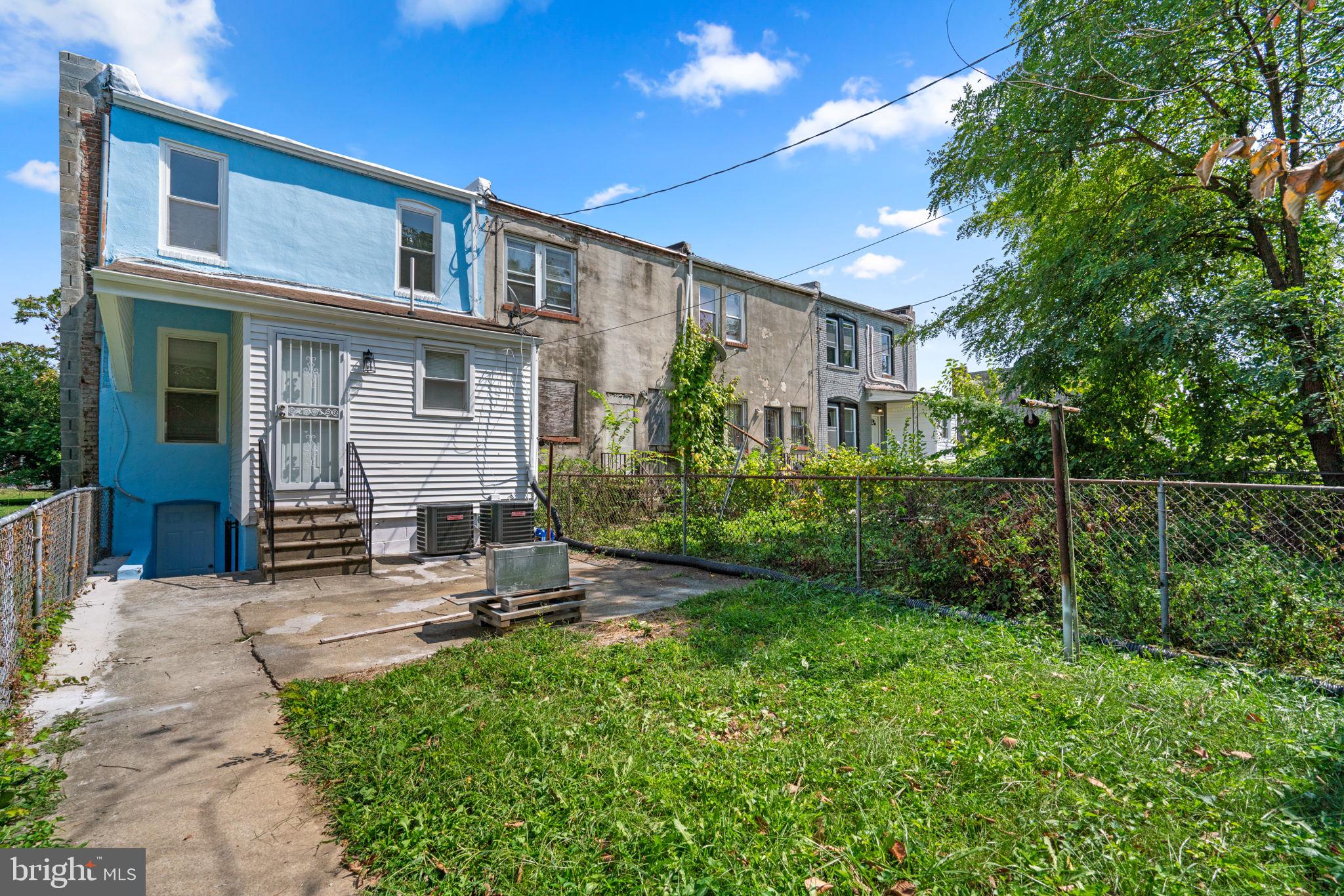 CENTRAL PARK HEIGHTS - Residential Lease