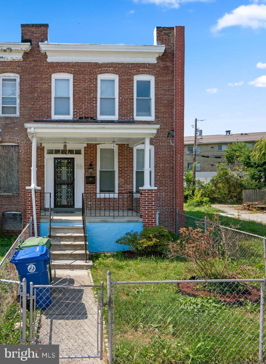 CENTRAL PARK HEIGHTS - Residential Lease