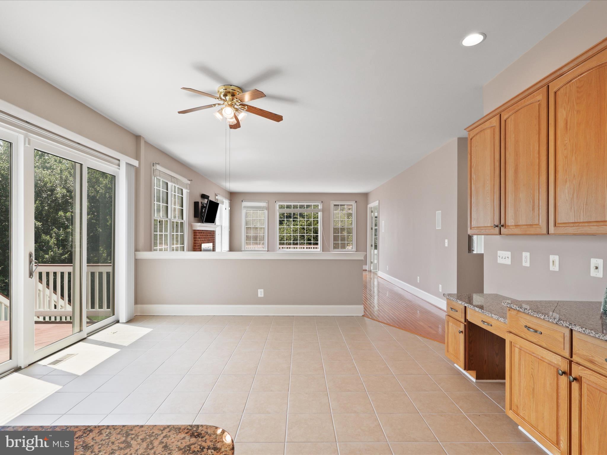 CHASE AT BELMONT COUNTRY - Residential