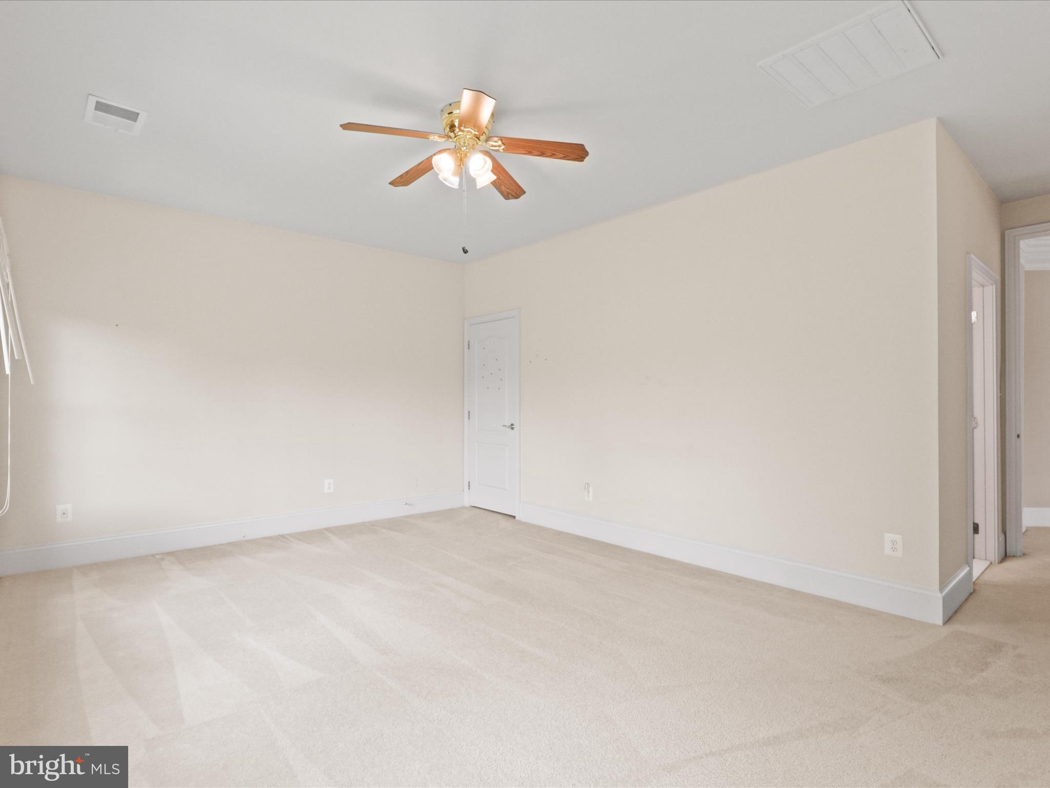 CHASE AT BELMONT COUNTRY - Residential