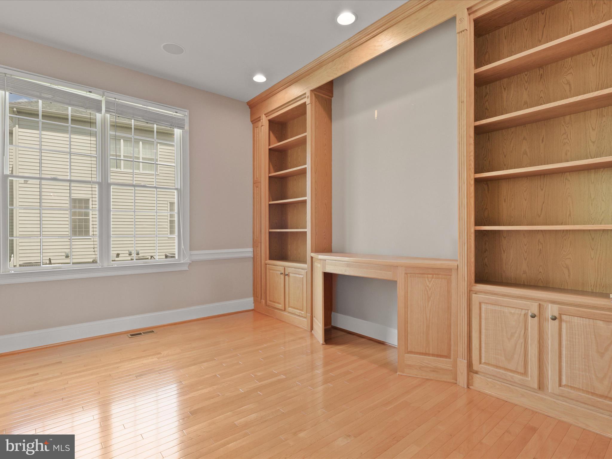 CHASE AT BELMONT COUNTRY - Residential