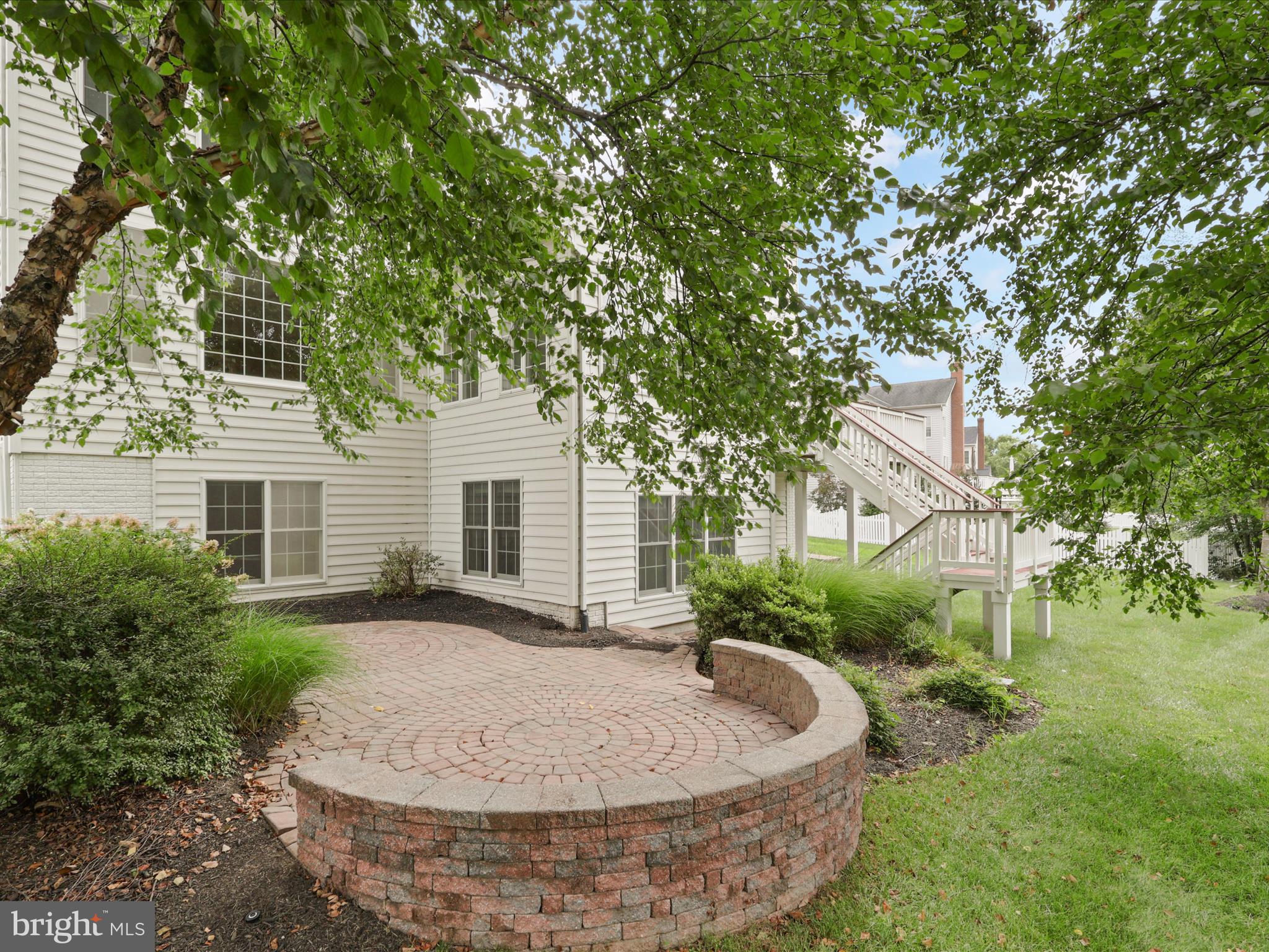 CHASE AT BELMONT COUNTRY - Residential