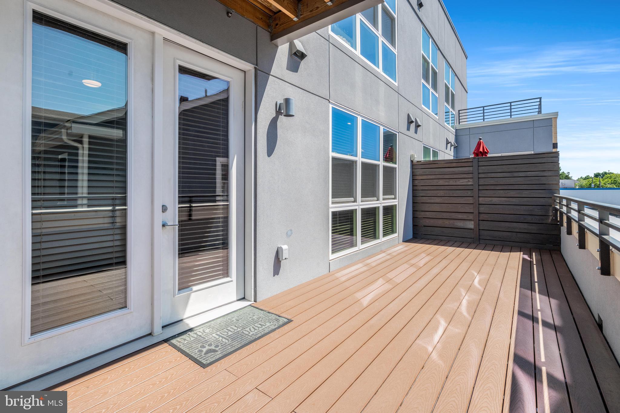 DEL RAY PLACE - Residential Lease