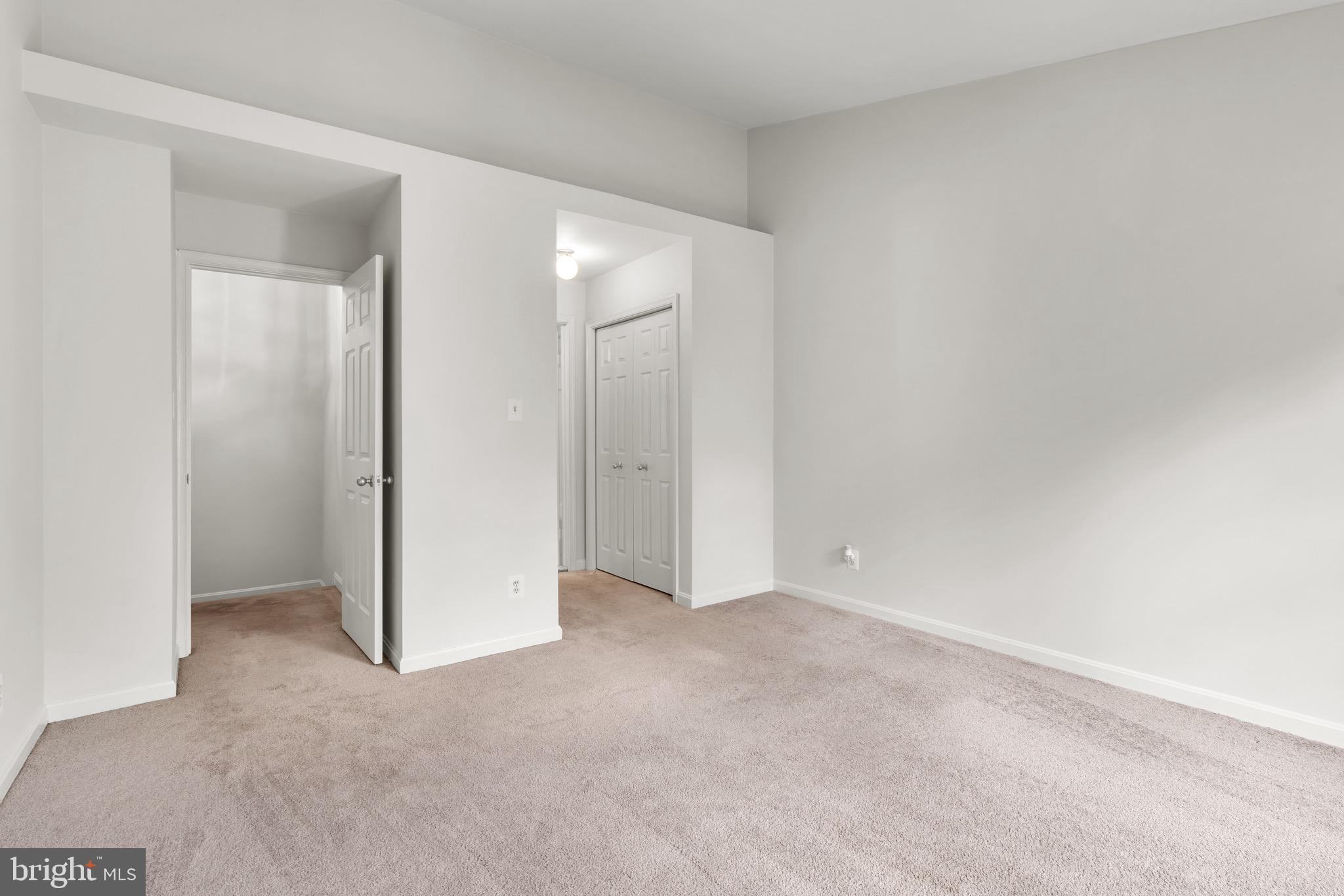 SOMERSET AT WESTRIDGE CO - Residential