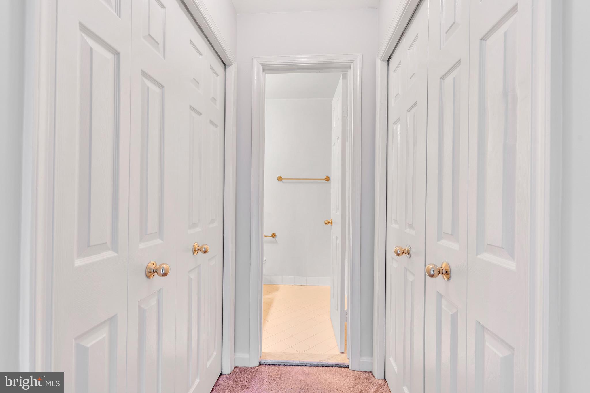 SOMERSET AT WESTRIDGE CO - Residential