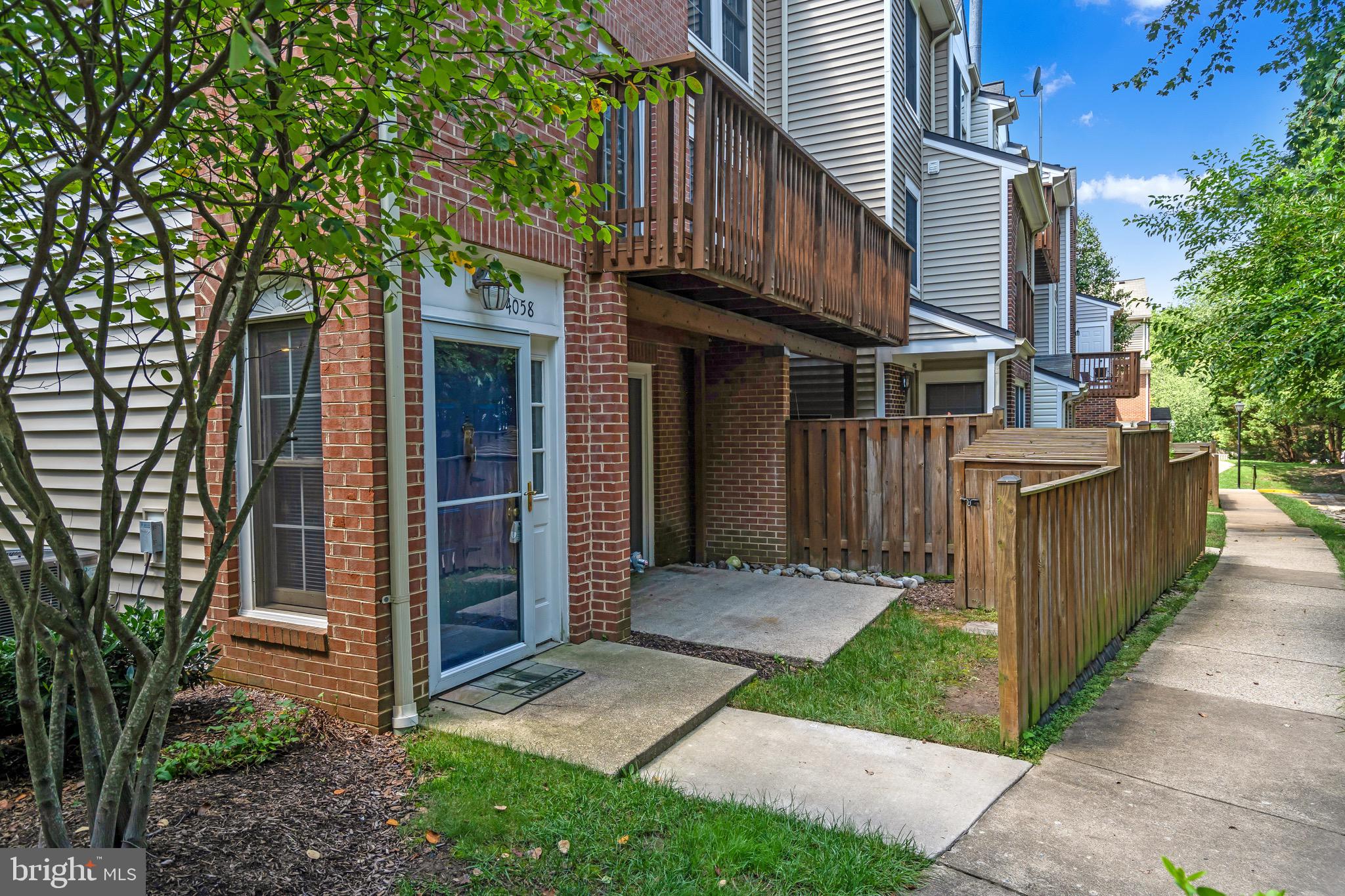 SOMERSET AT WESTRIDGE CO - Residential