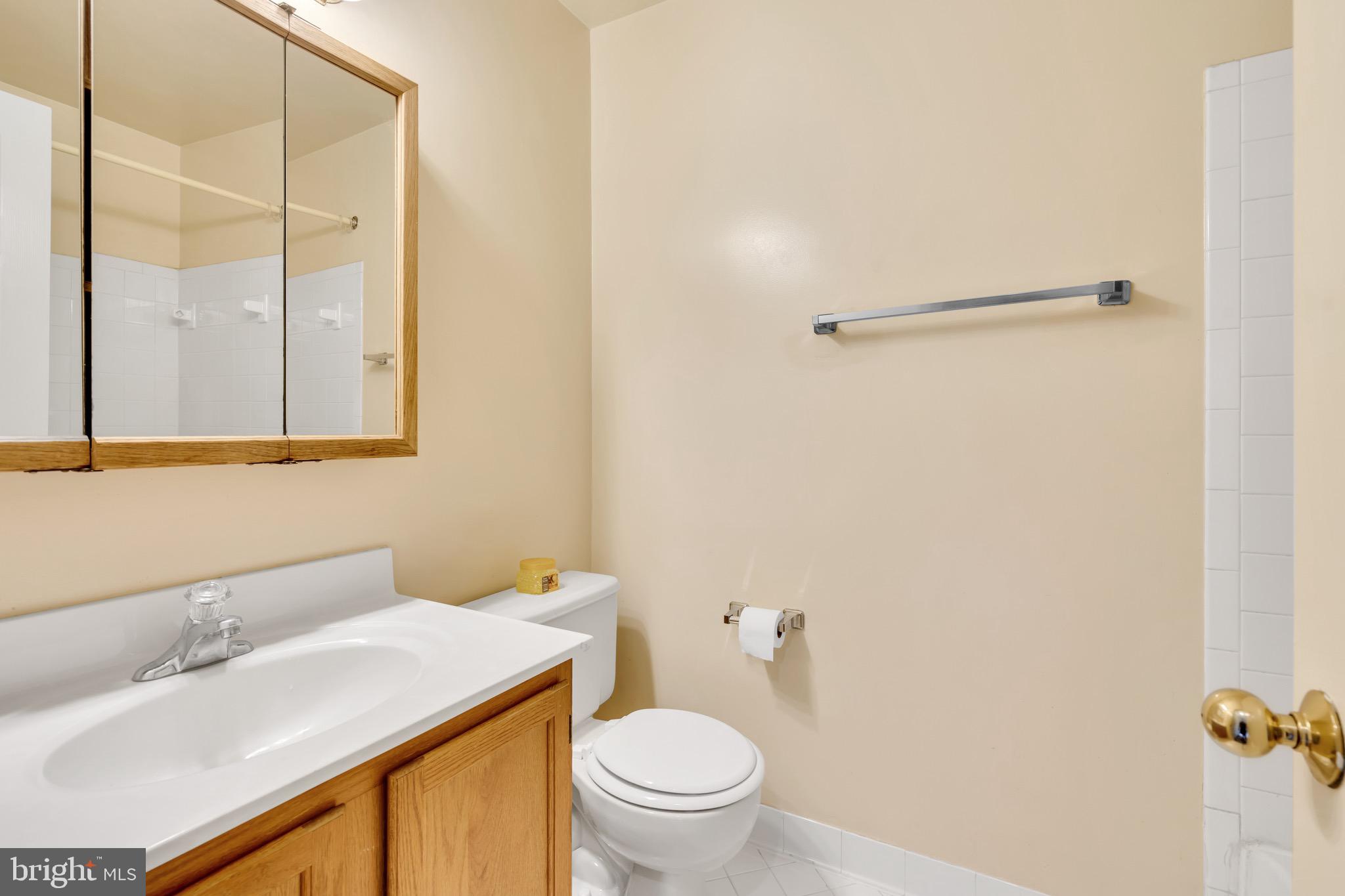 SOMERSET AT WESTRIDGE CO - Residential