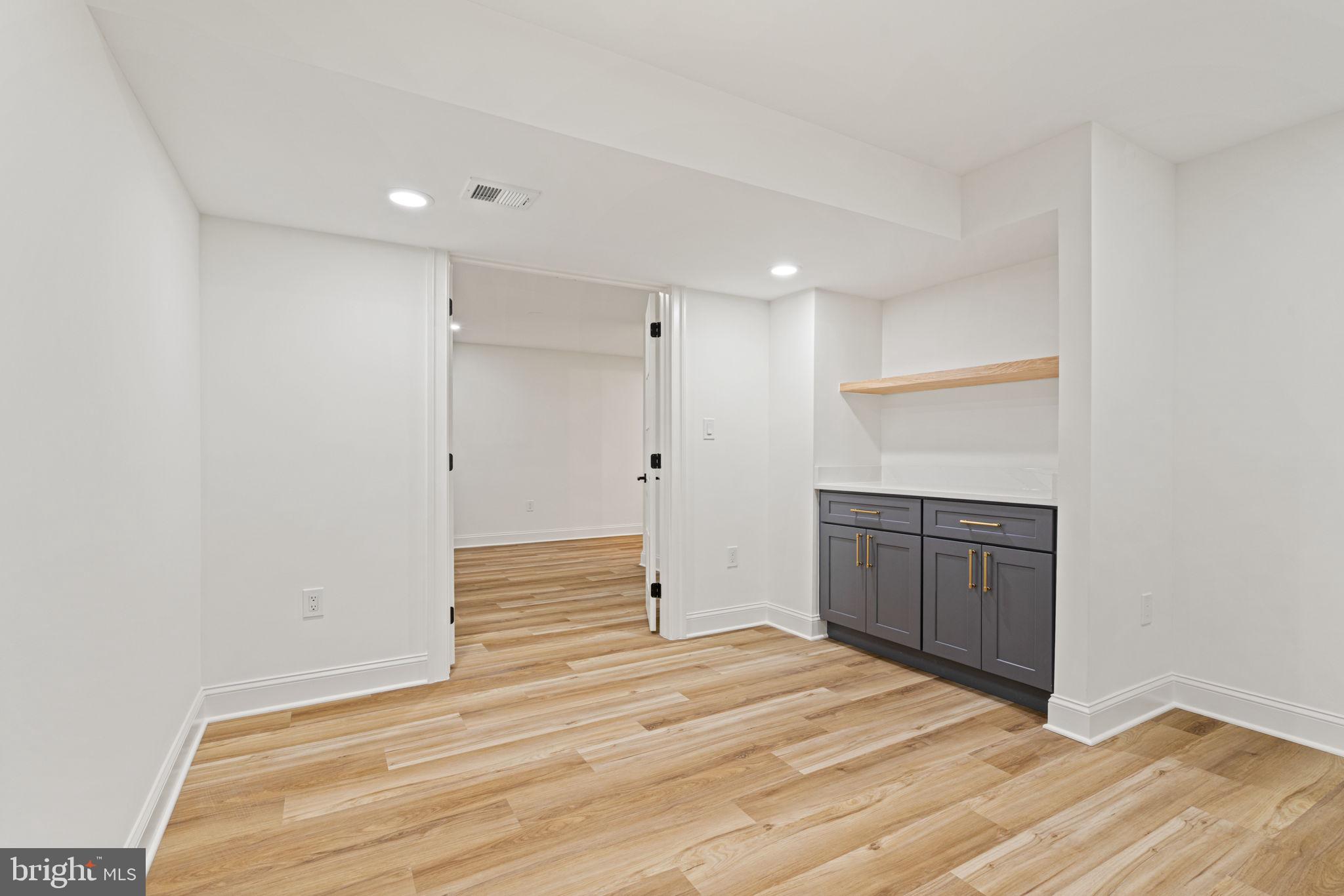 LITTLE ROCKY RUN - Residential