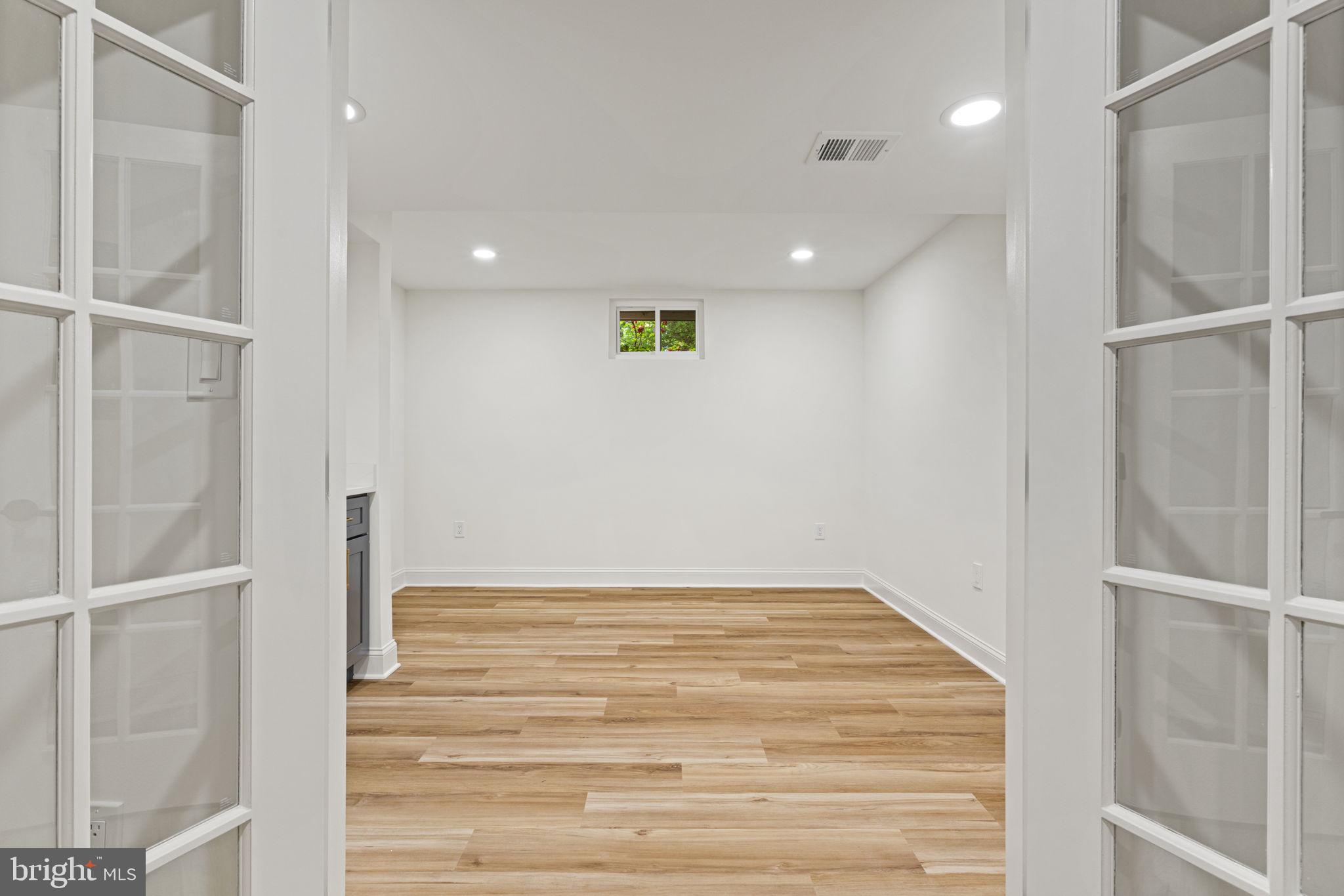 LITTLE ROCKY RUN - Residential