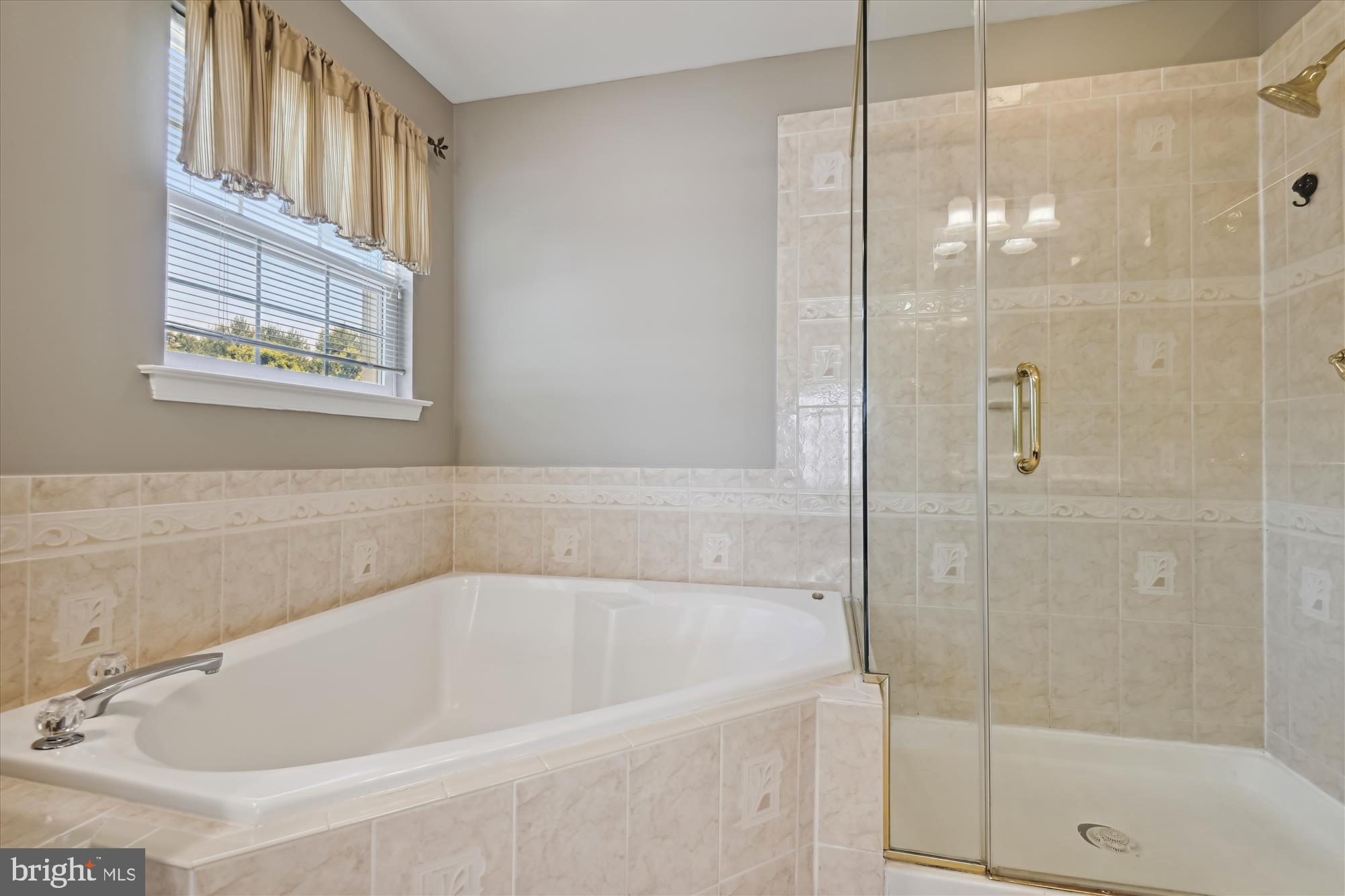 SUMMERFIELD AT RIVER HILL - Residential