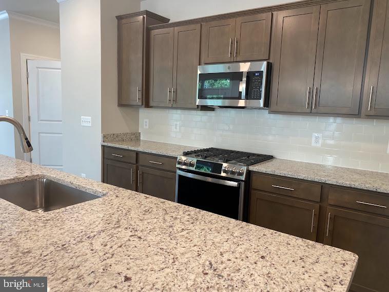 GAITHERSBURG - Residential Lease