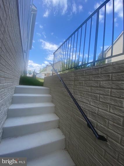 GAITHERSBURG - Residential Lease