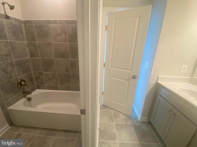 GAITHERSBURG - Residential Lease