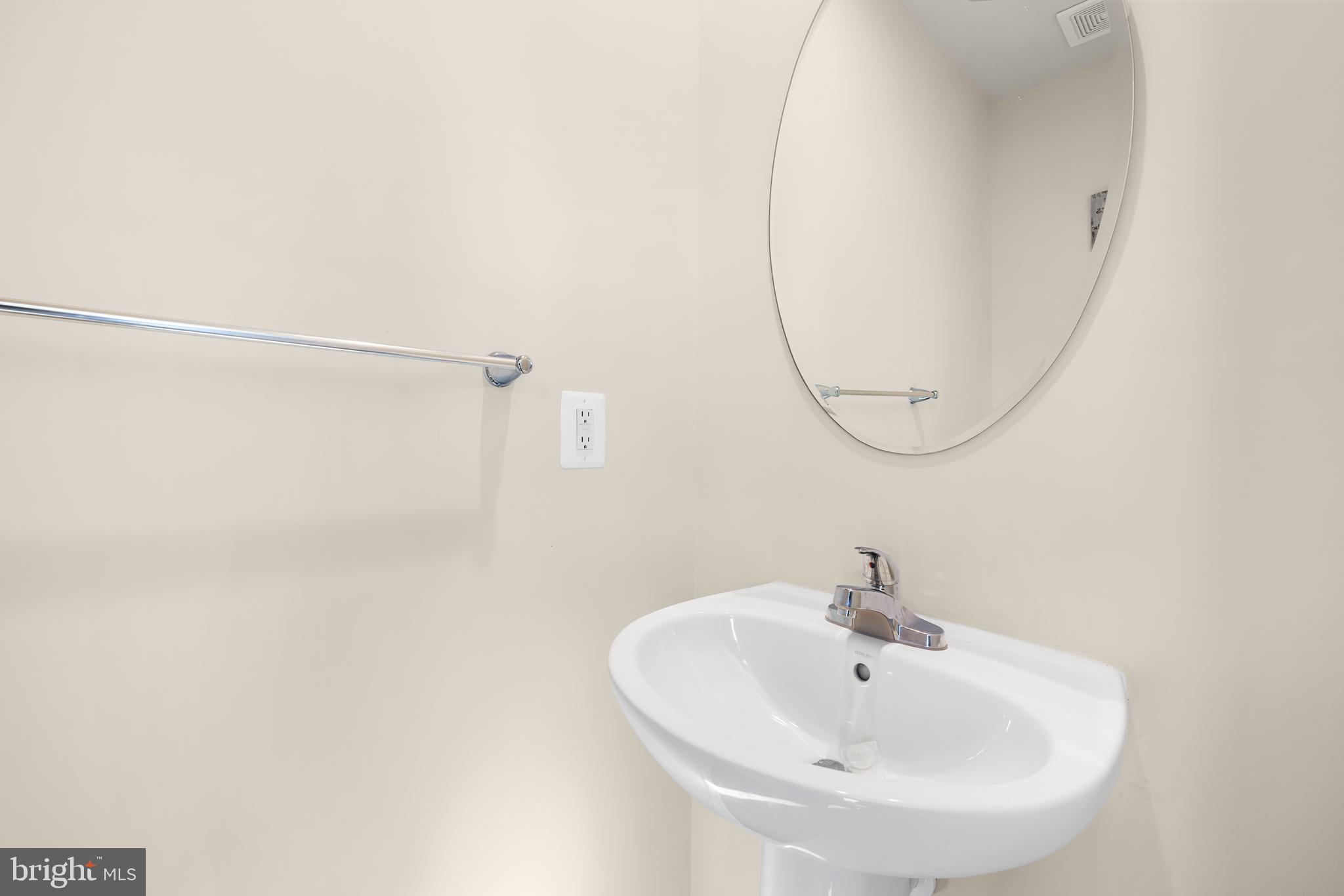 THE LAKES AT MARTINSBURG - Residential