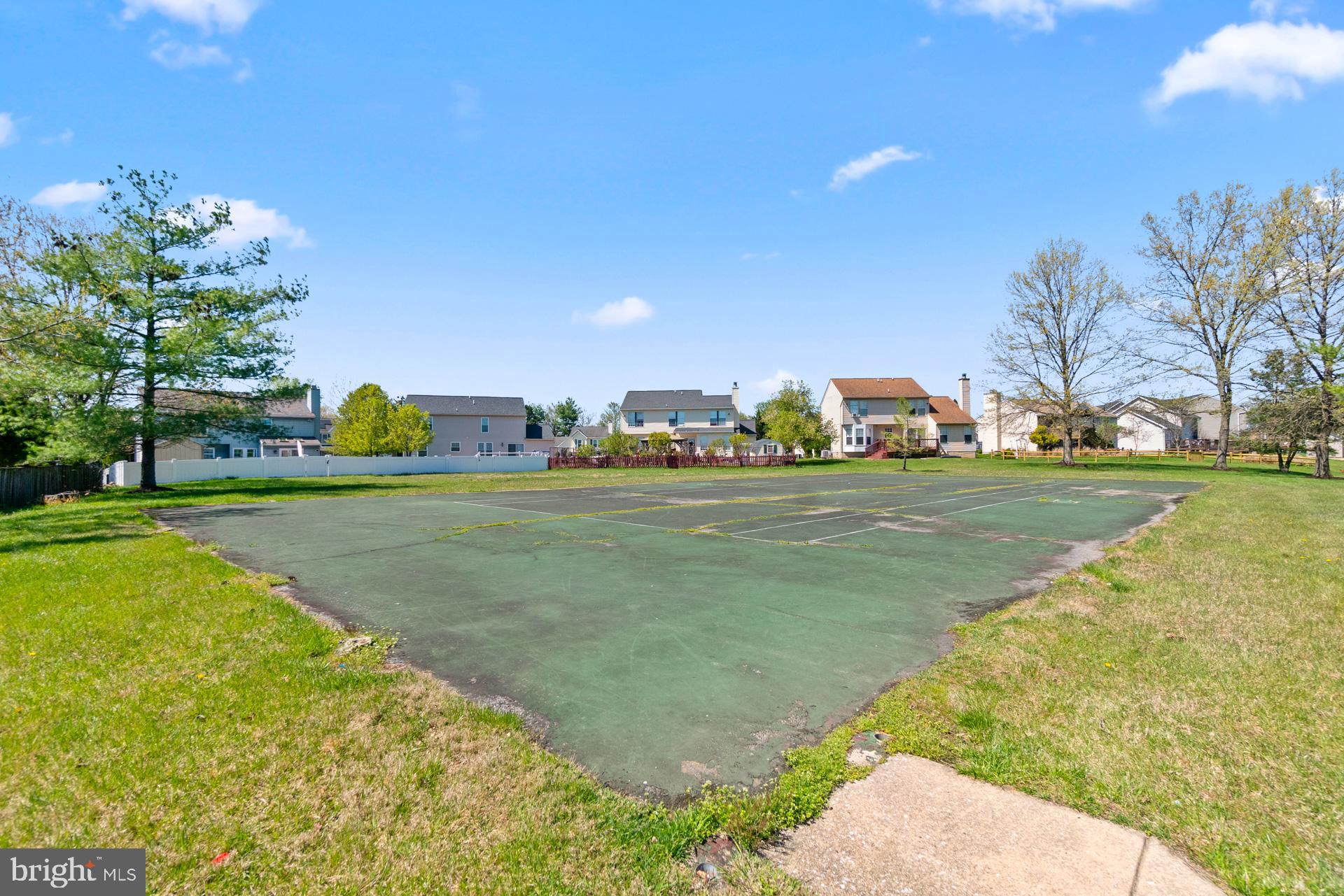 WINDSOR MILL - Residential