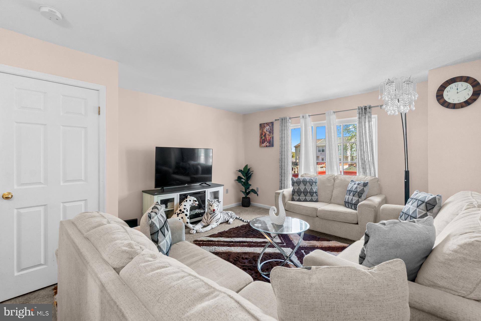 WINDSOR MILL - Residential