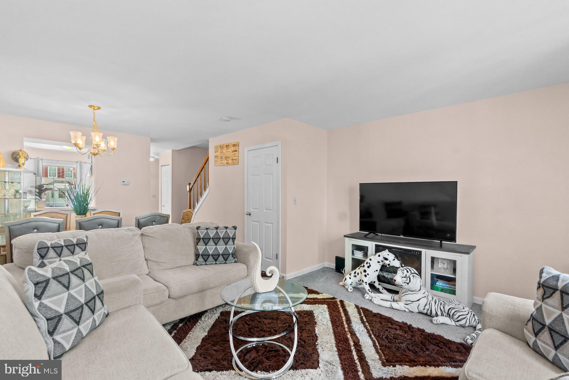 WINDSOR MILL - Residential