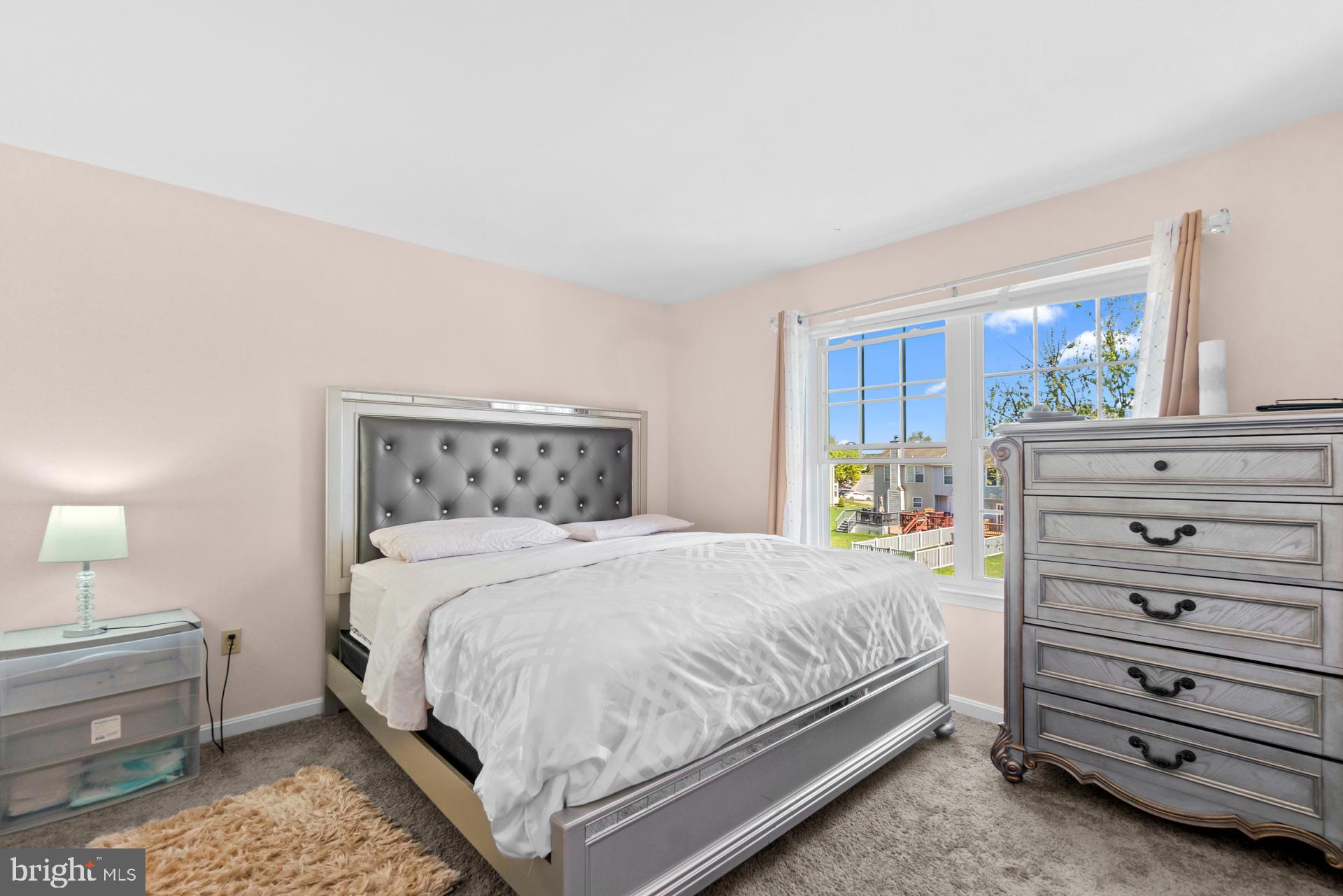 WINDSOR MILL - Residential